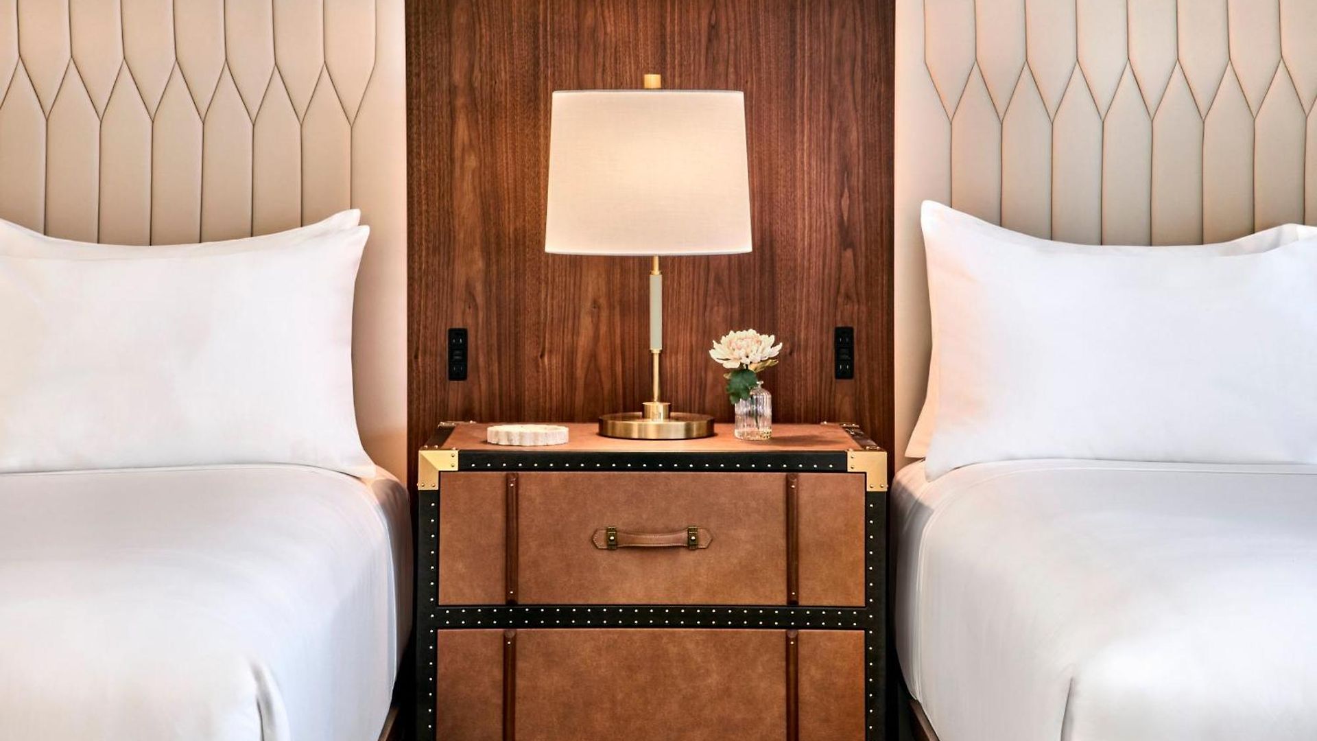 Omni Parker House Hotel 4*