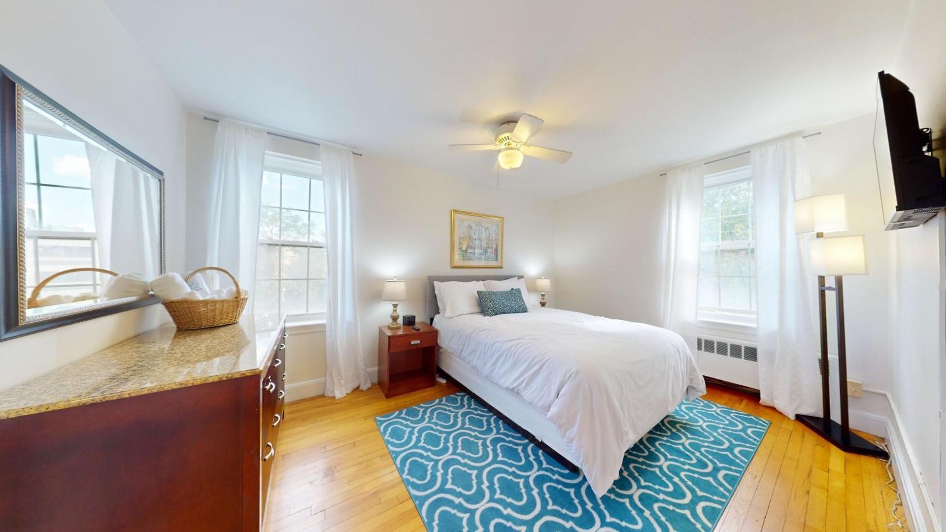 Apartment Bright 2br In Brookline *