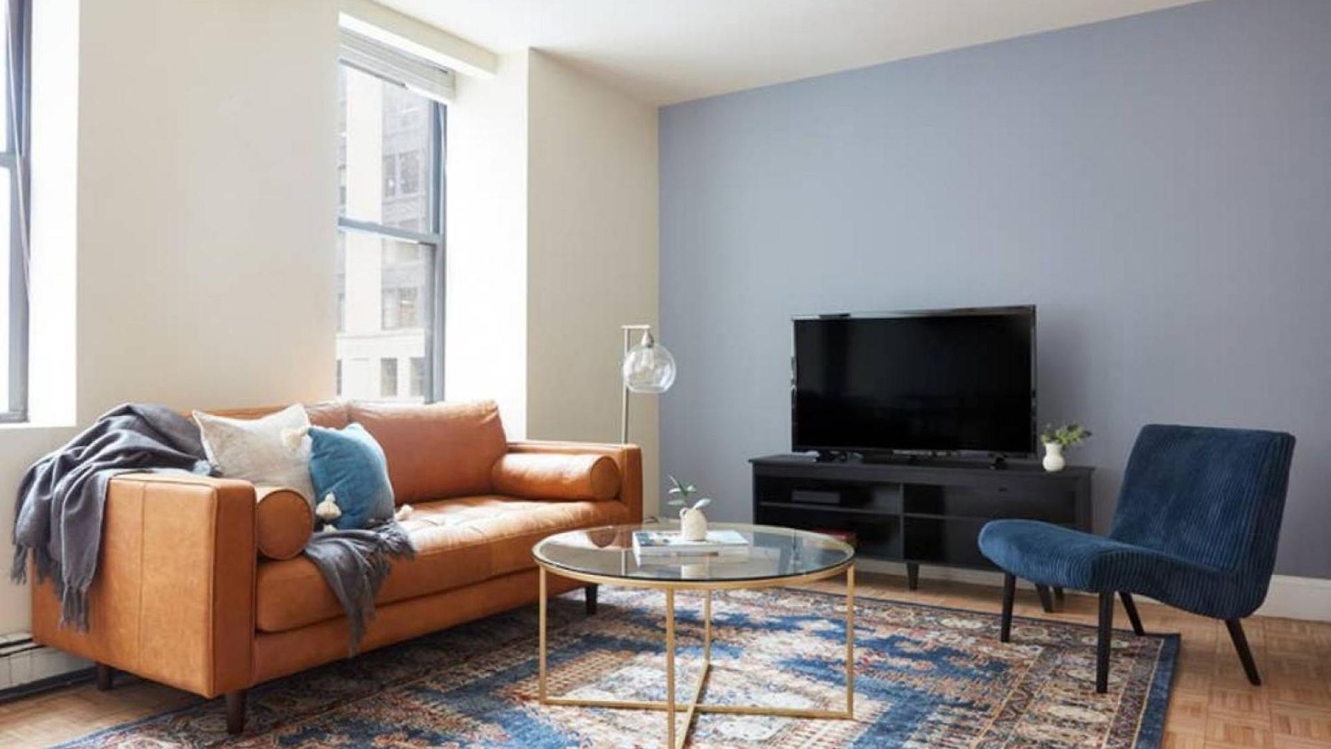 Airy, Modern 1br Downtown Apartment *