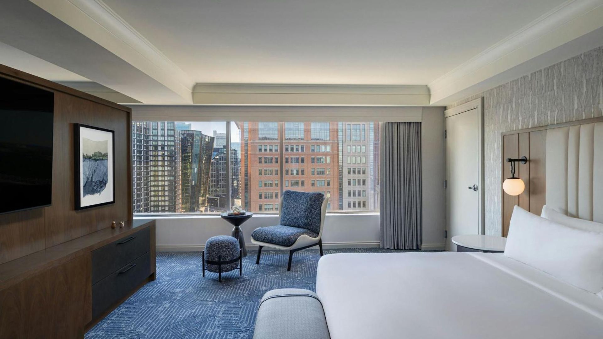 Renaissance Seaport District Hotel Boston