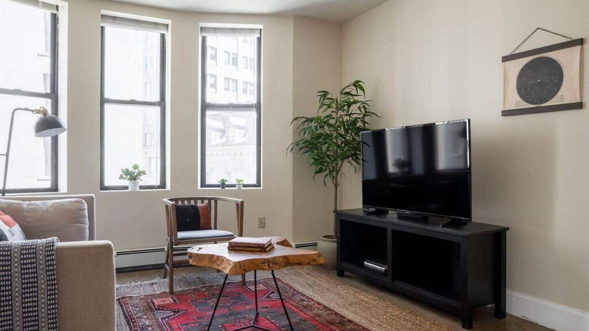 Classic Downtown Loft Style * Boston