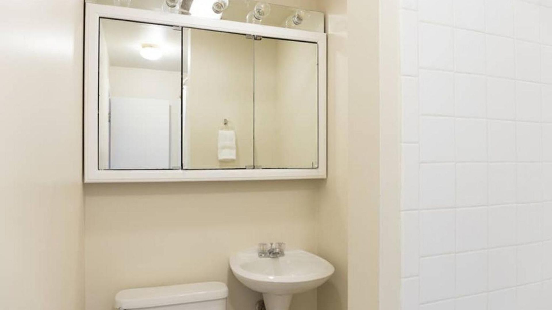1br In Bostons Fenway Neighborhood Apartment *