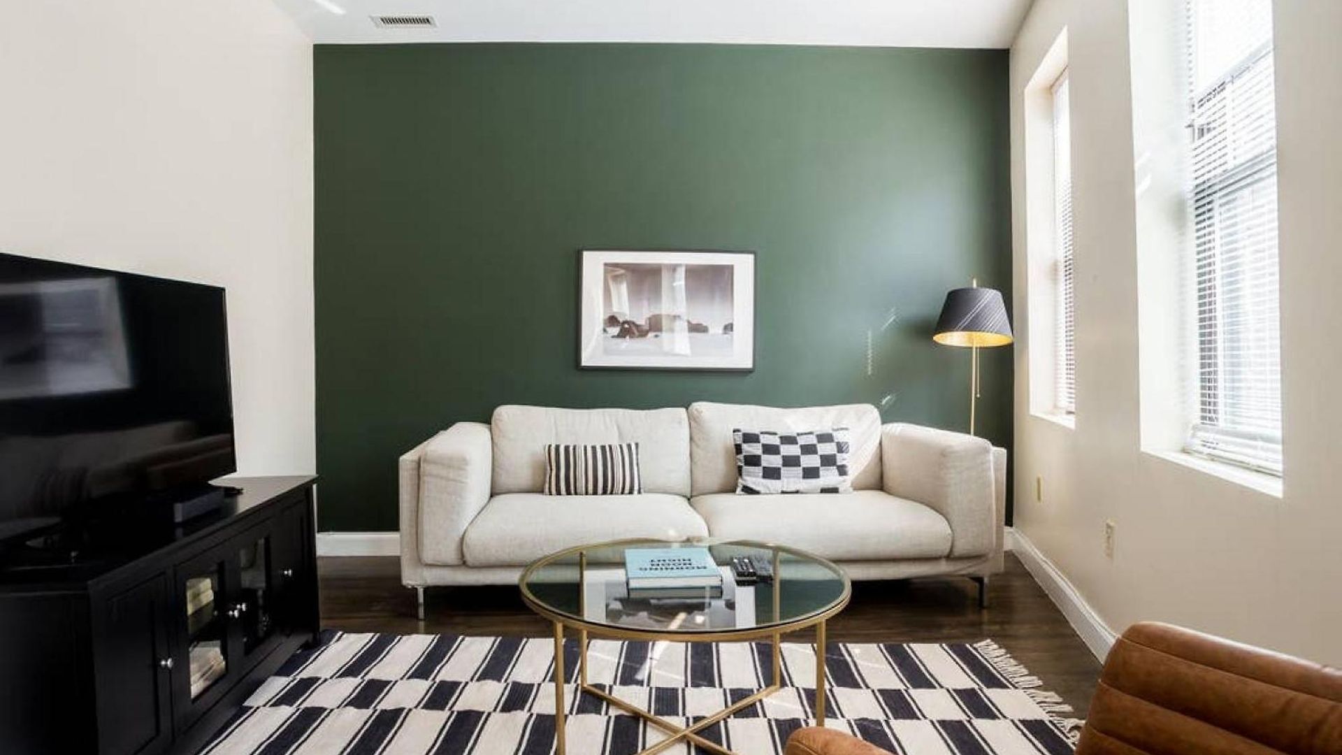 Delightful North End 2br 2ba Laundry Apartment Boston