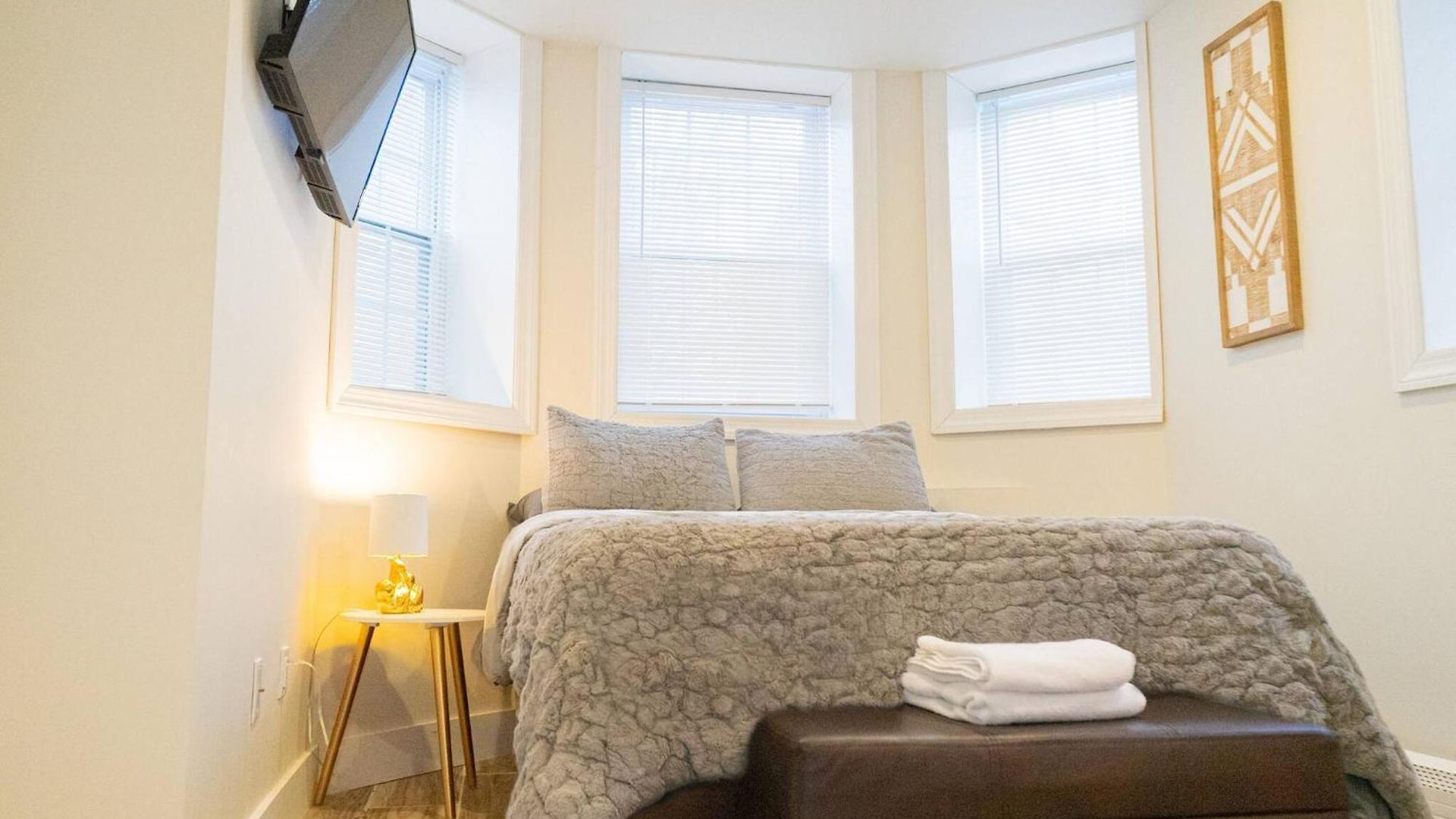 Holiday home Modern & Cozy 3-br Near Downtown *