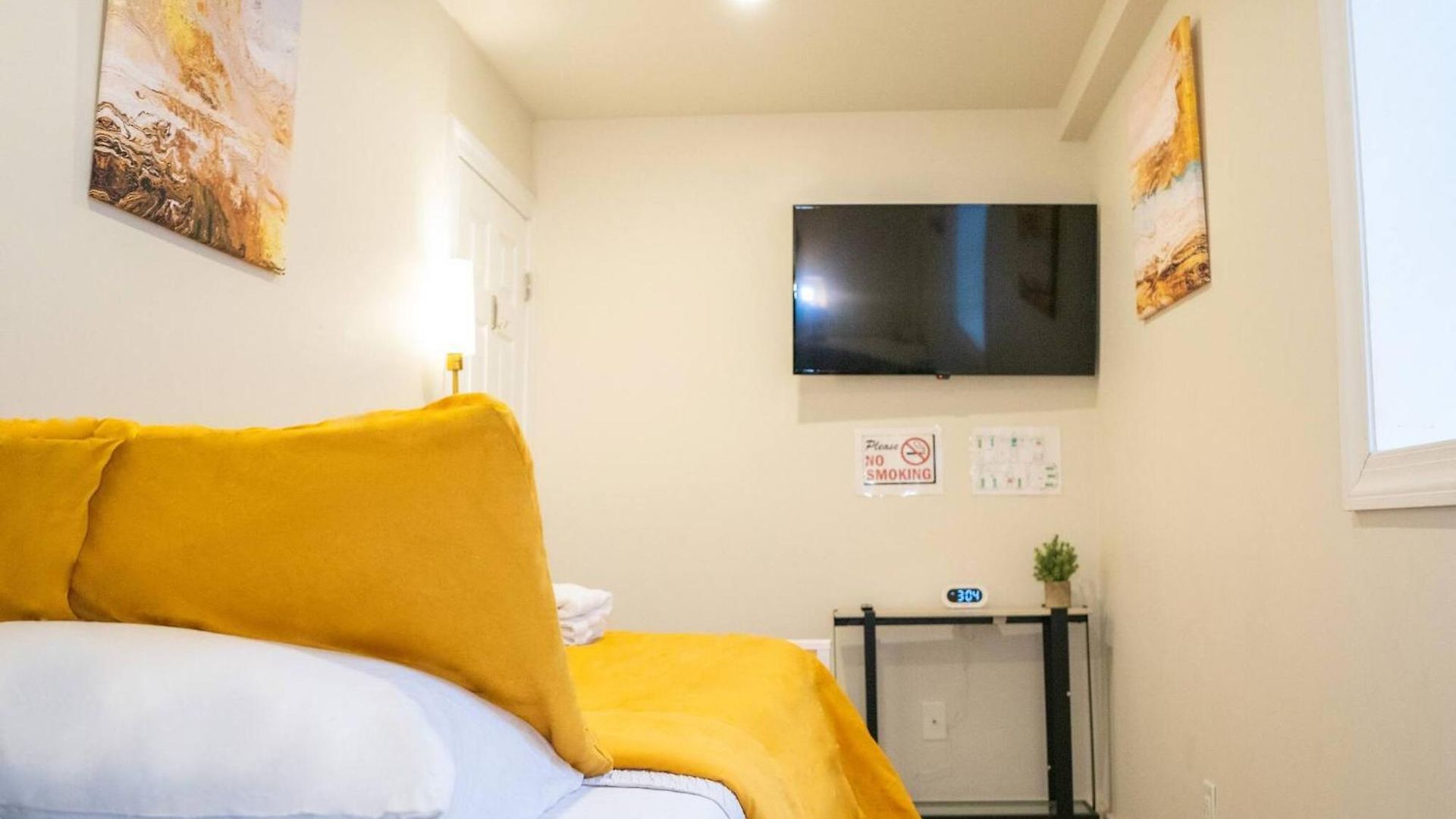 Modern & Cozy 3-br Near Downtown Holiday home Boston