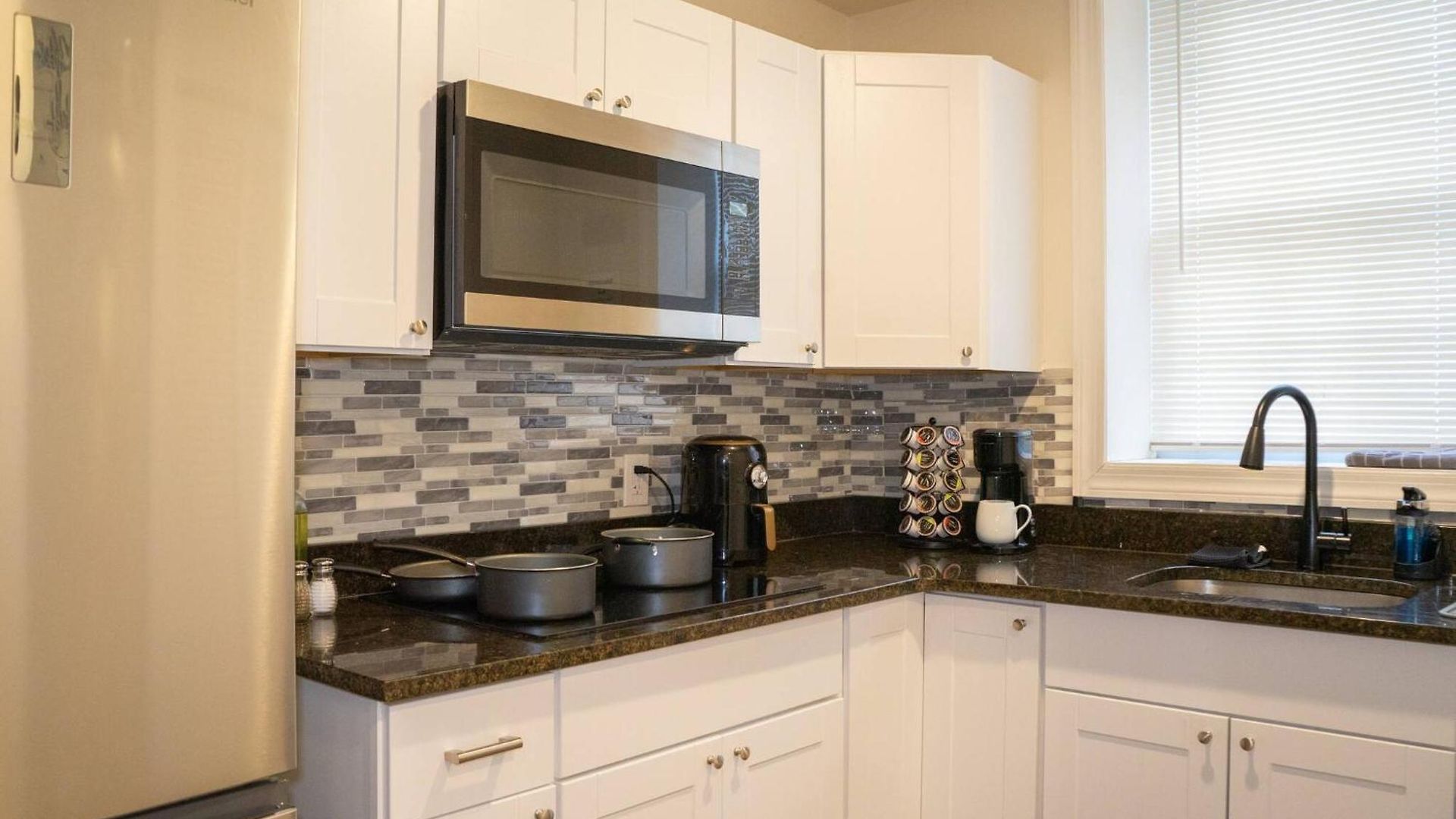 Holiday home Modern & Cozy 3-br Near Downtown *