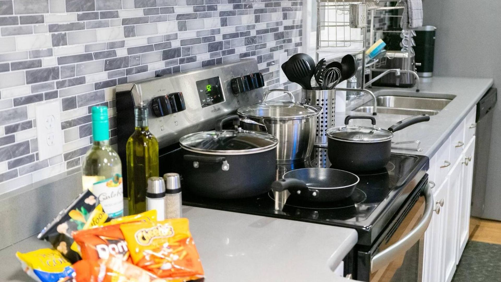Holiday home Modern & Stylish 1-br Near Downtown *