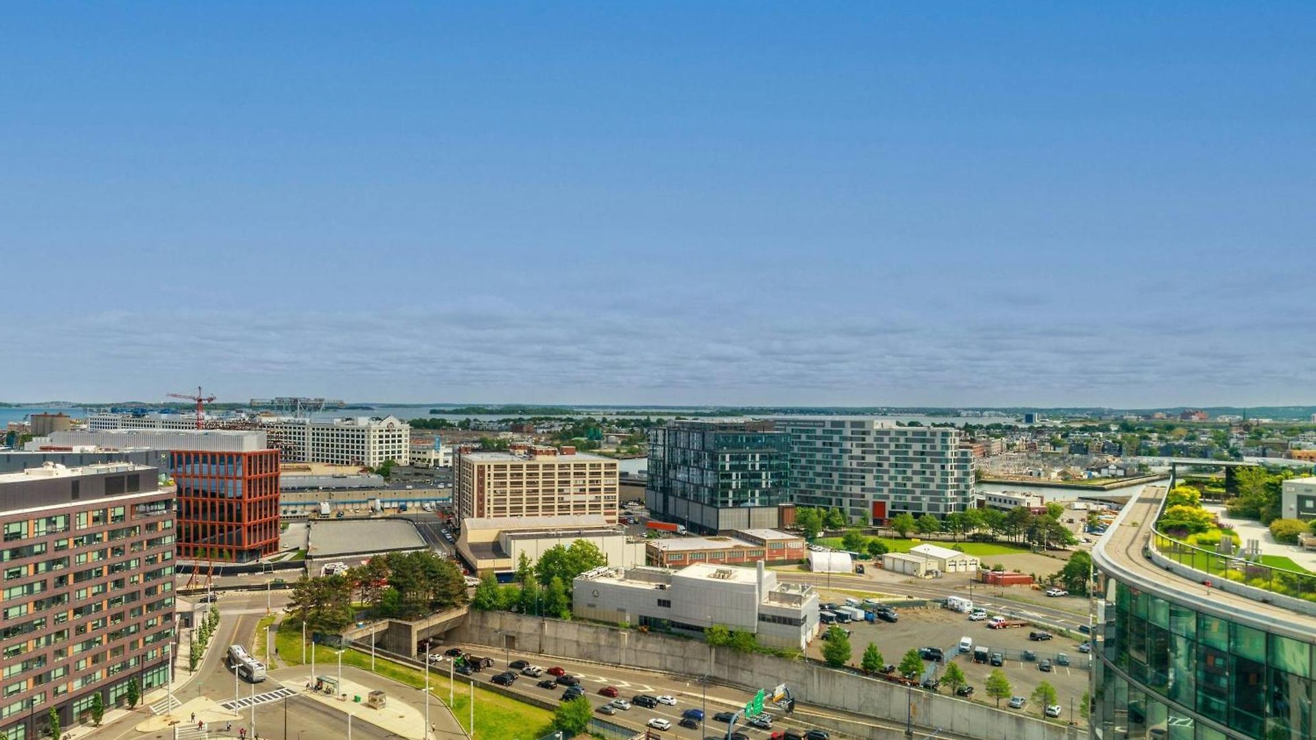 Hotel Renaissance Seaport District 4*