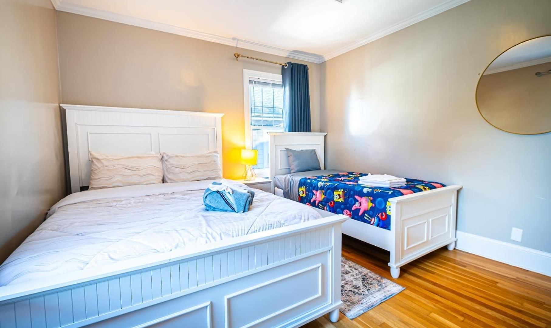 Renovated 4br3ba Escape - Near Public Transportation Apartment *