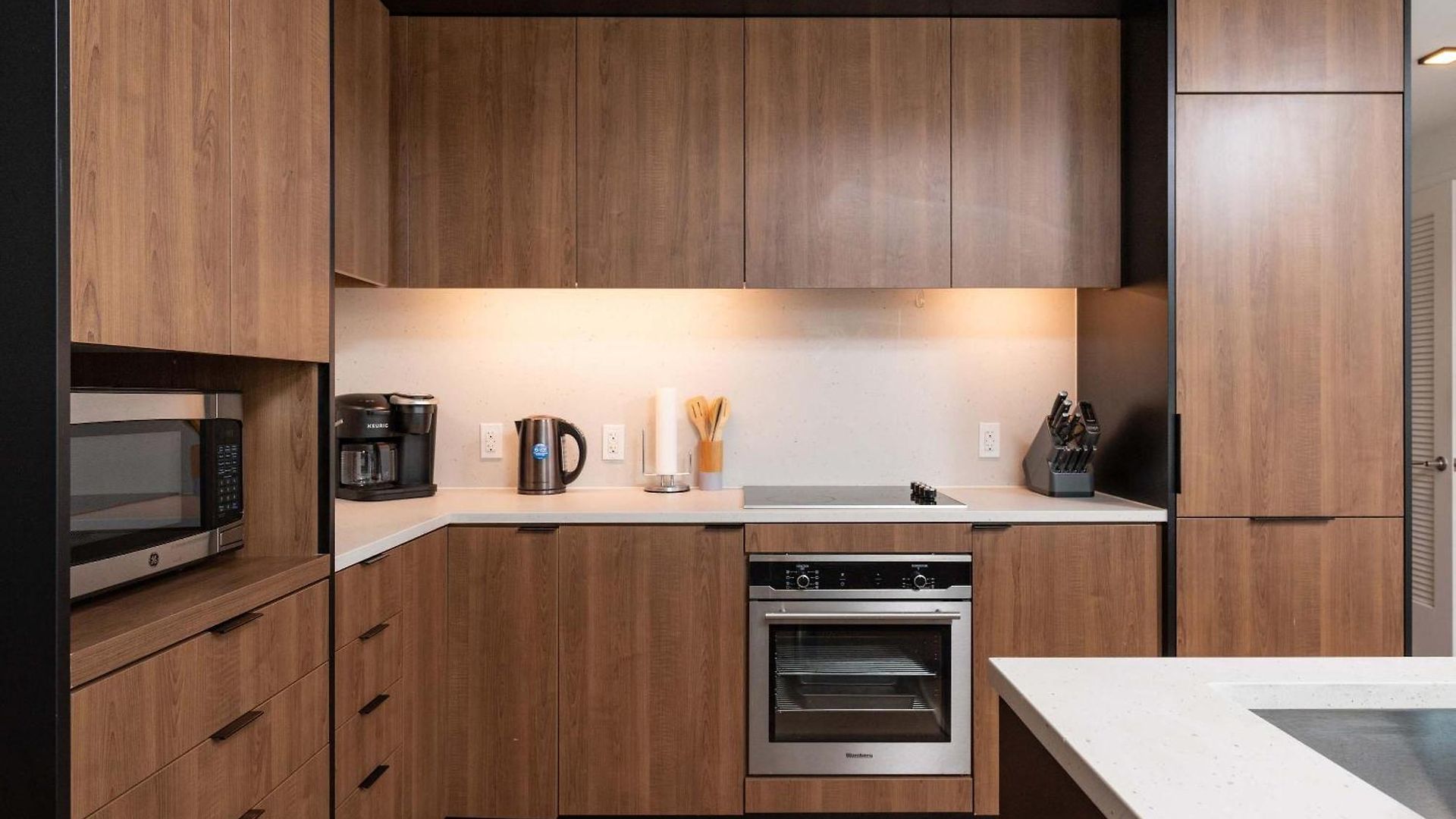 North End Td Garden Shared Pool & Rooftop Holiday home Boston