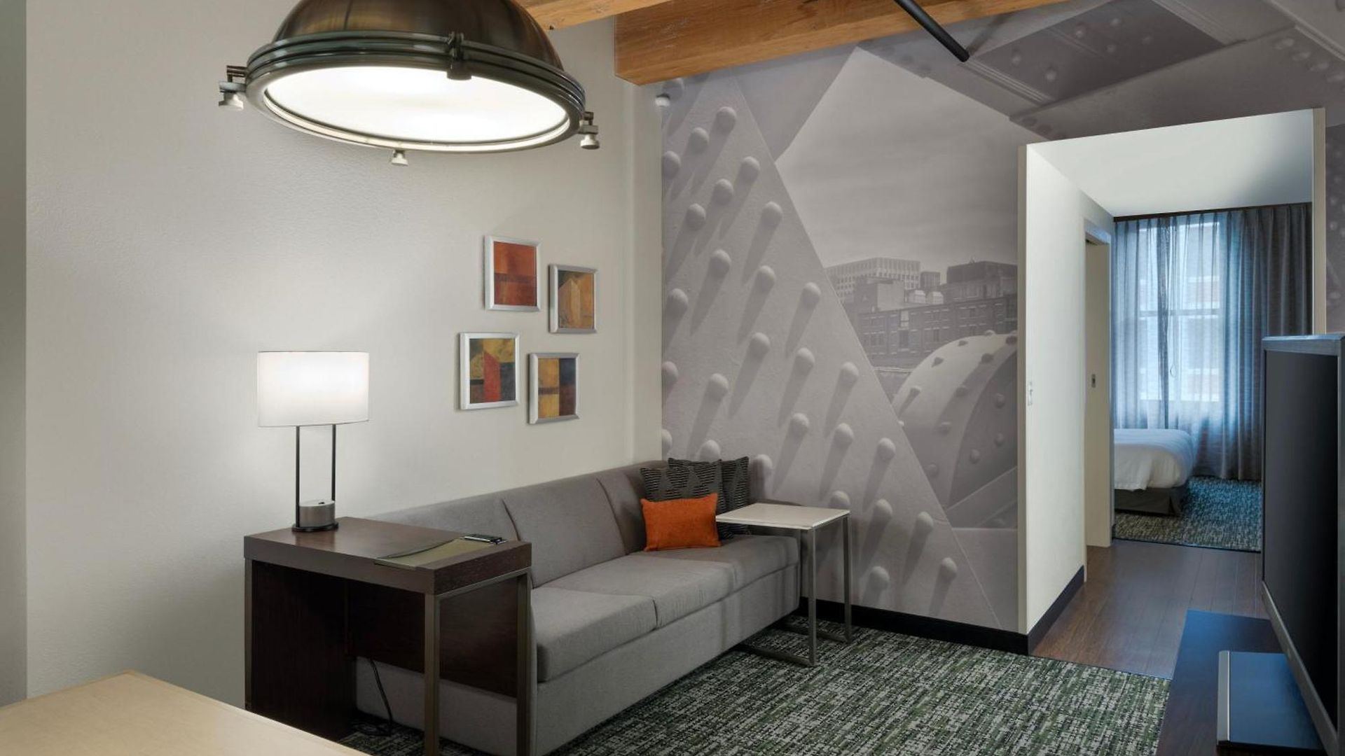 Hotel By Marriott Downtown Seaport