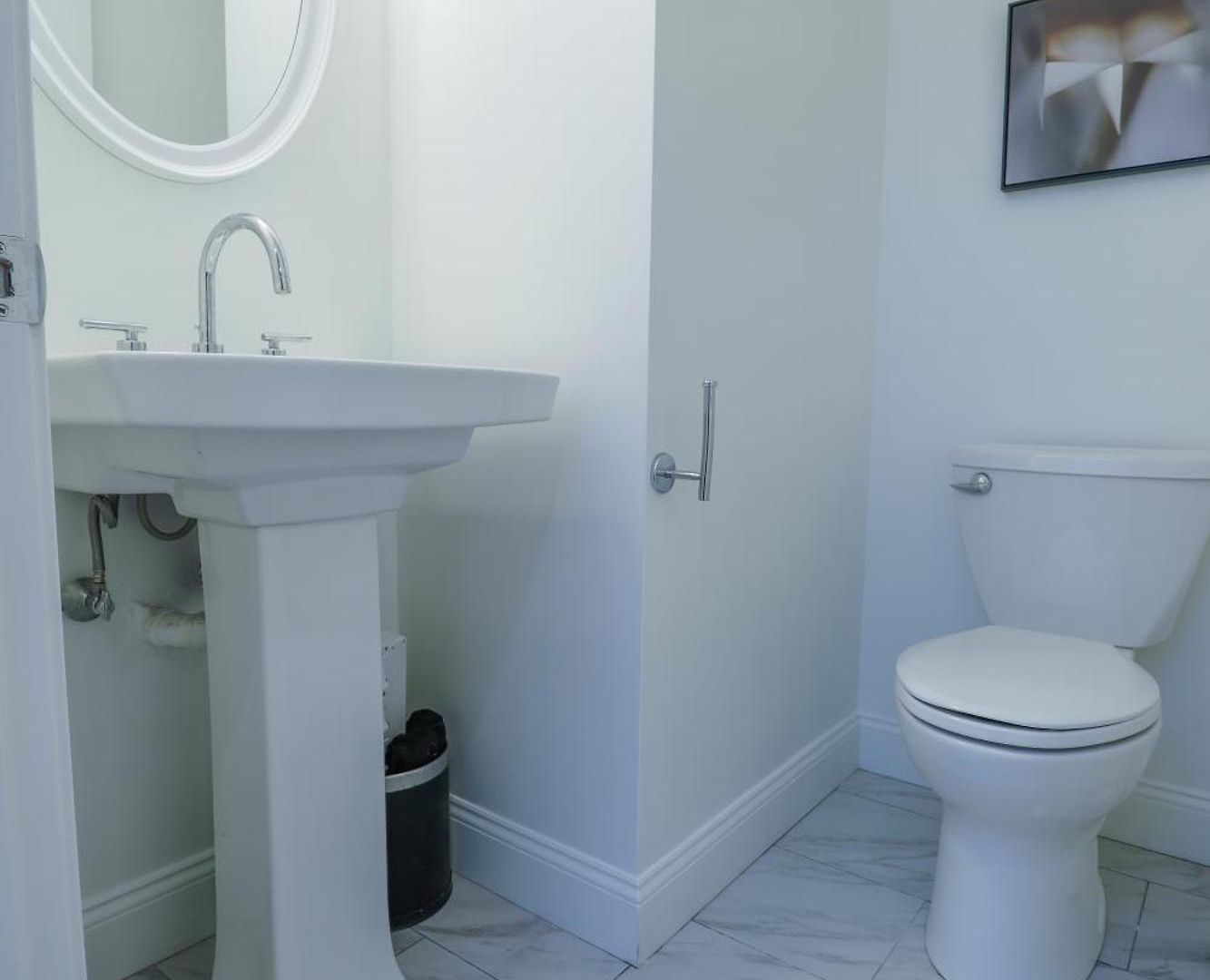 Apartment Modern & Spacious 4-bedroom In Roxbury Boston