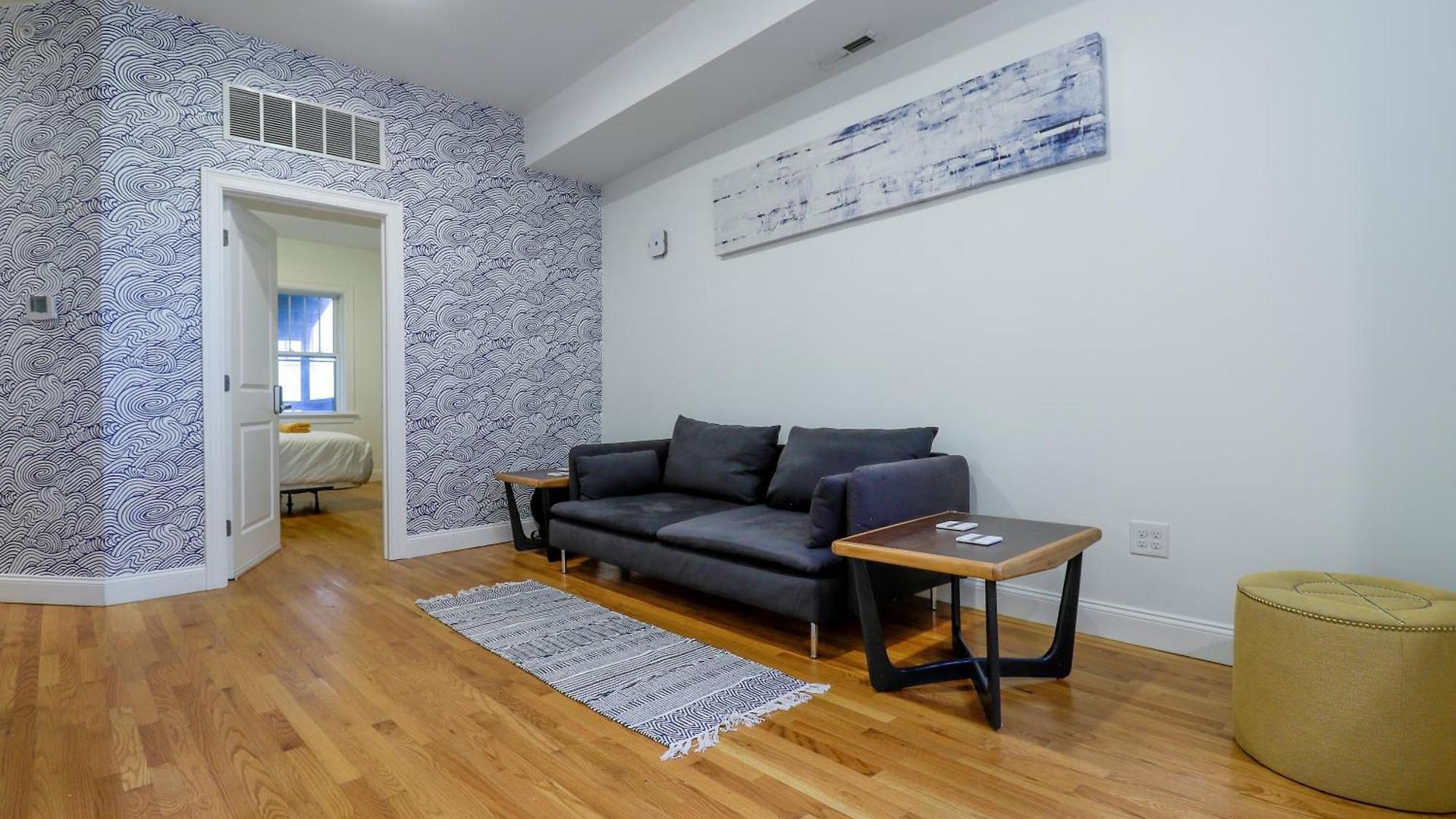 Apartment Modern & Spacious 4-bedroom In Roxbury *