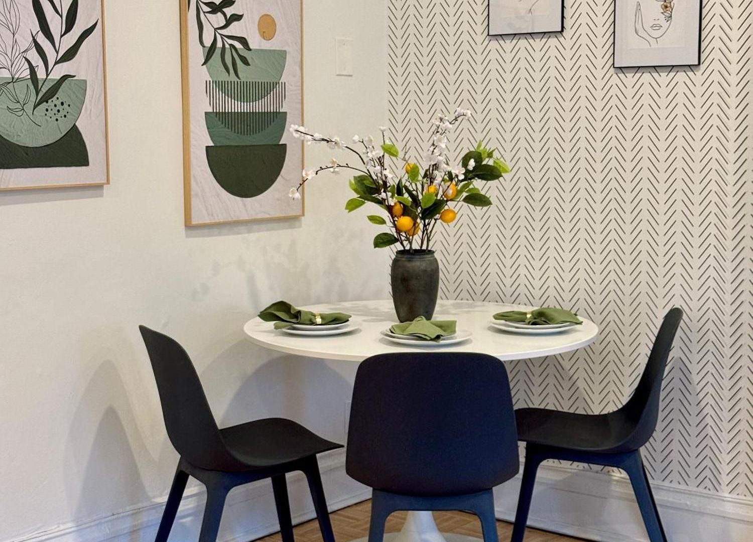 Chic Living On Newbury Street Apartment Boston