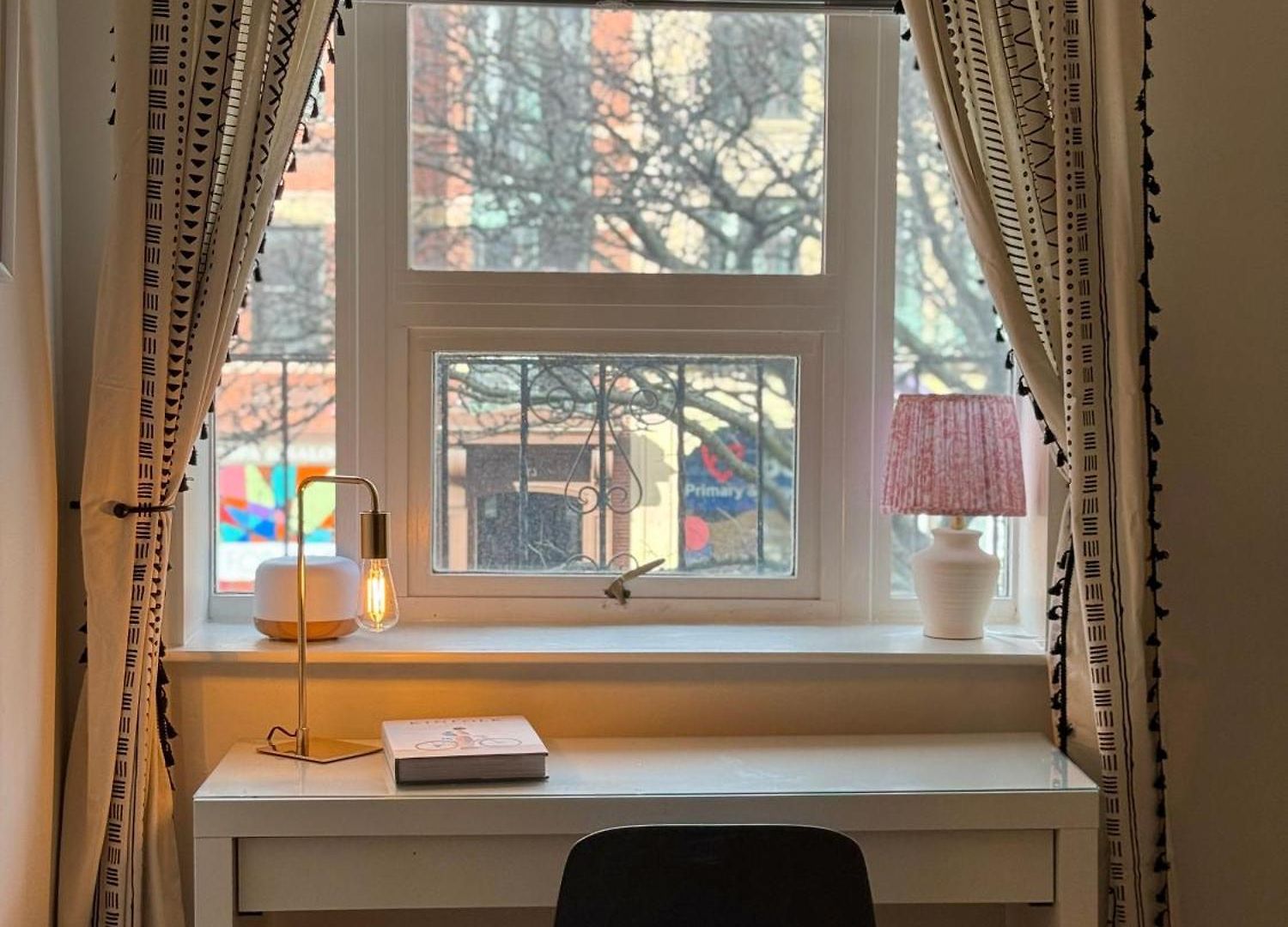 Chic Living On Newbury Street *