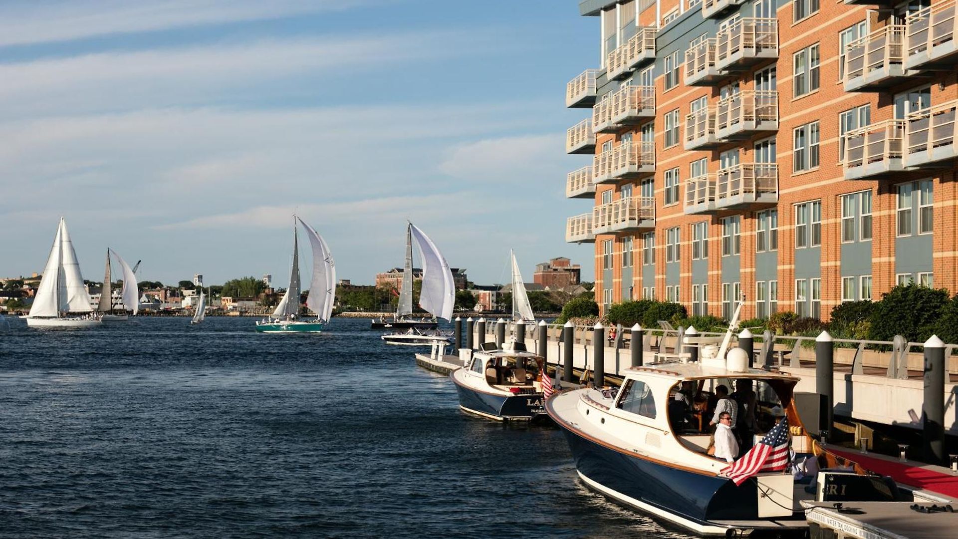 Hotel Battery Wharf Hotel, Waterfront