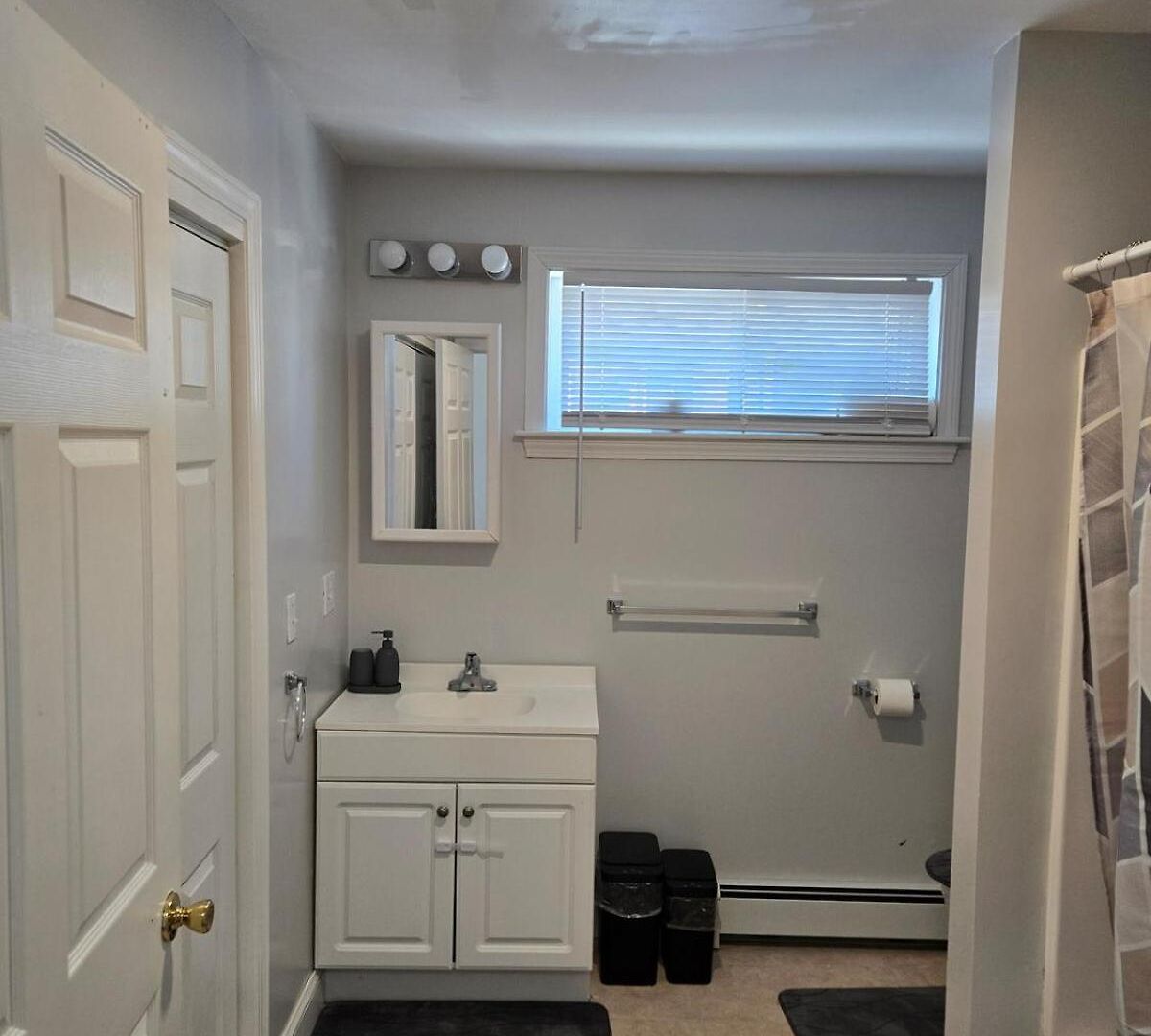 Cozy Nest Getaway Near Boston! * Boston