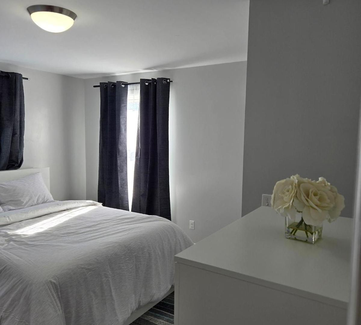 Cozy Nest Getaway Near Boston!