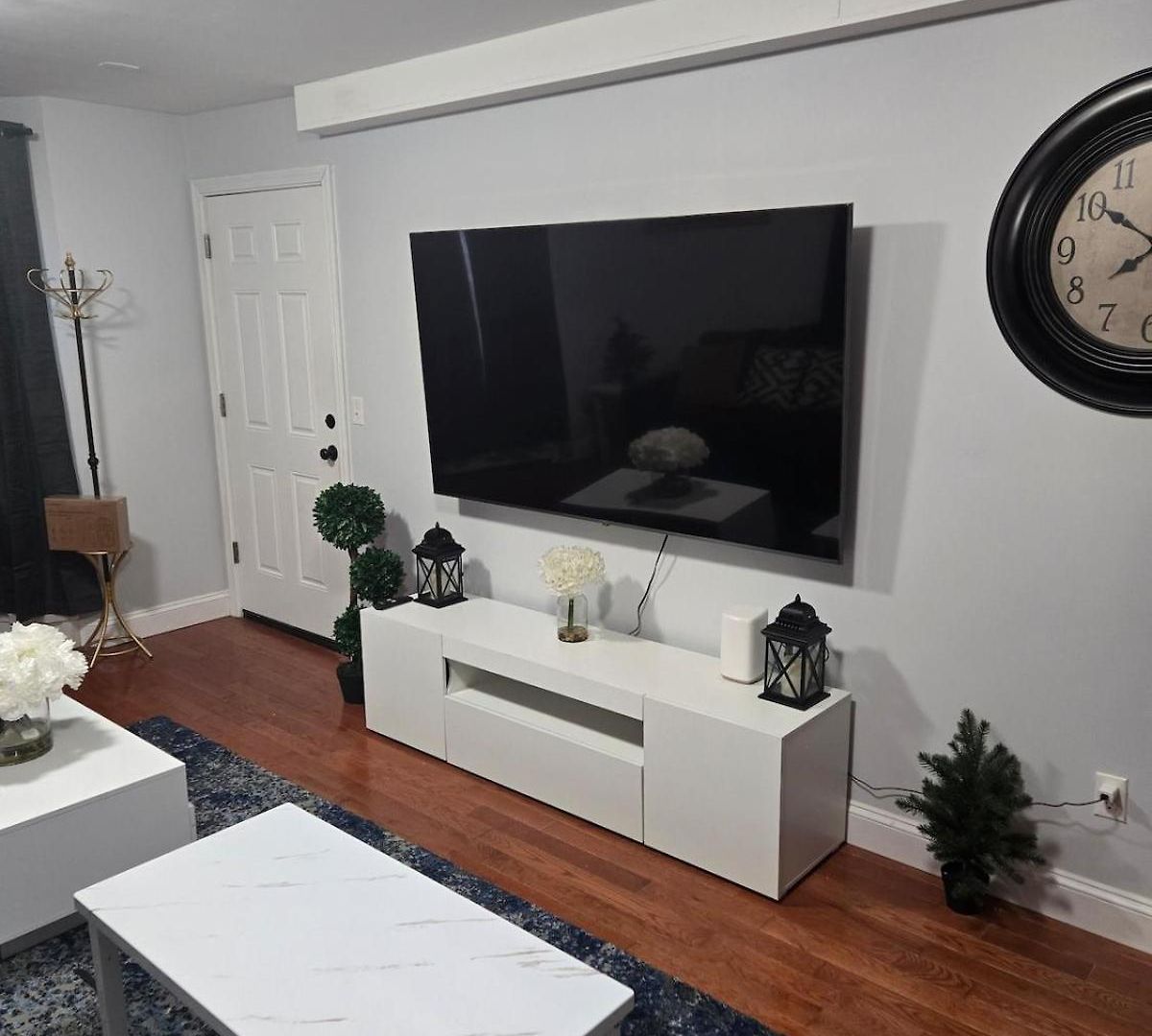 Cozy Nest Getaway Near Boston! Apartment Boston