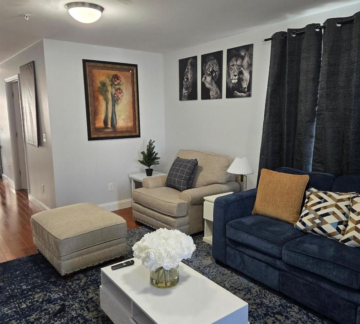 Cozy Nest Getaway Near Boston! Apartment *