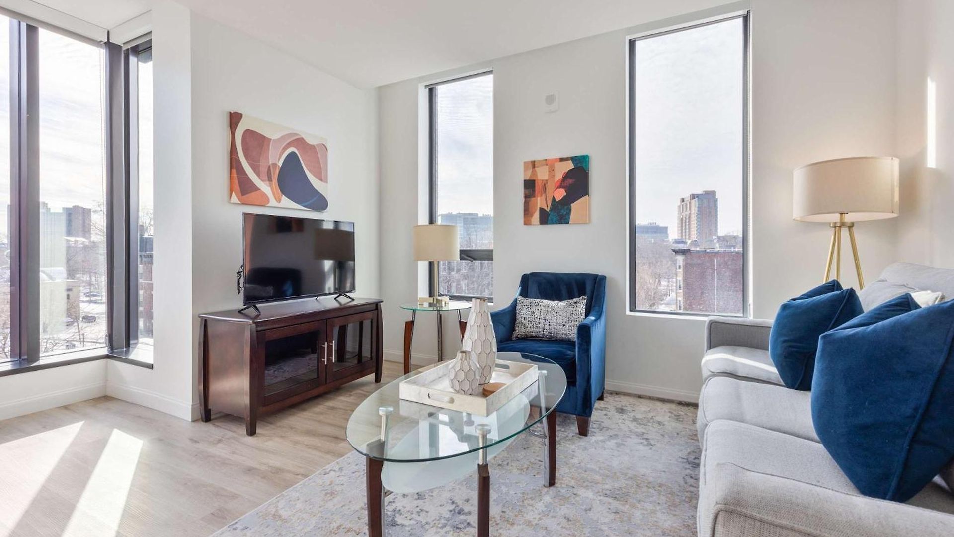 Private With Kitchen & Gym Apartment Boston