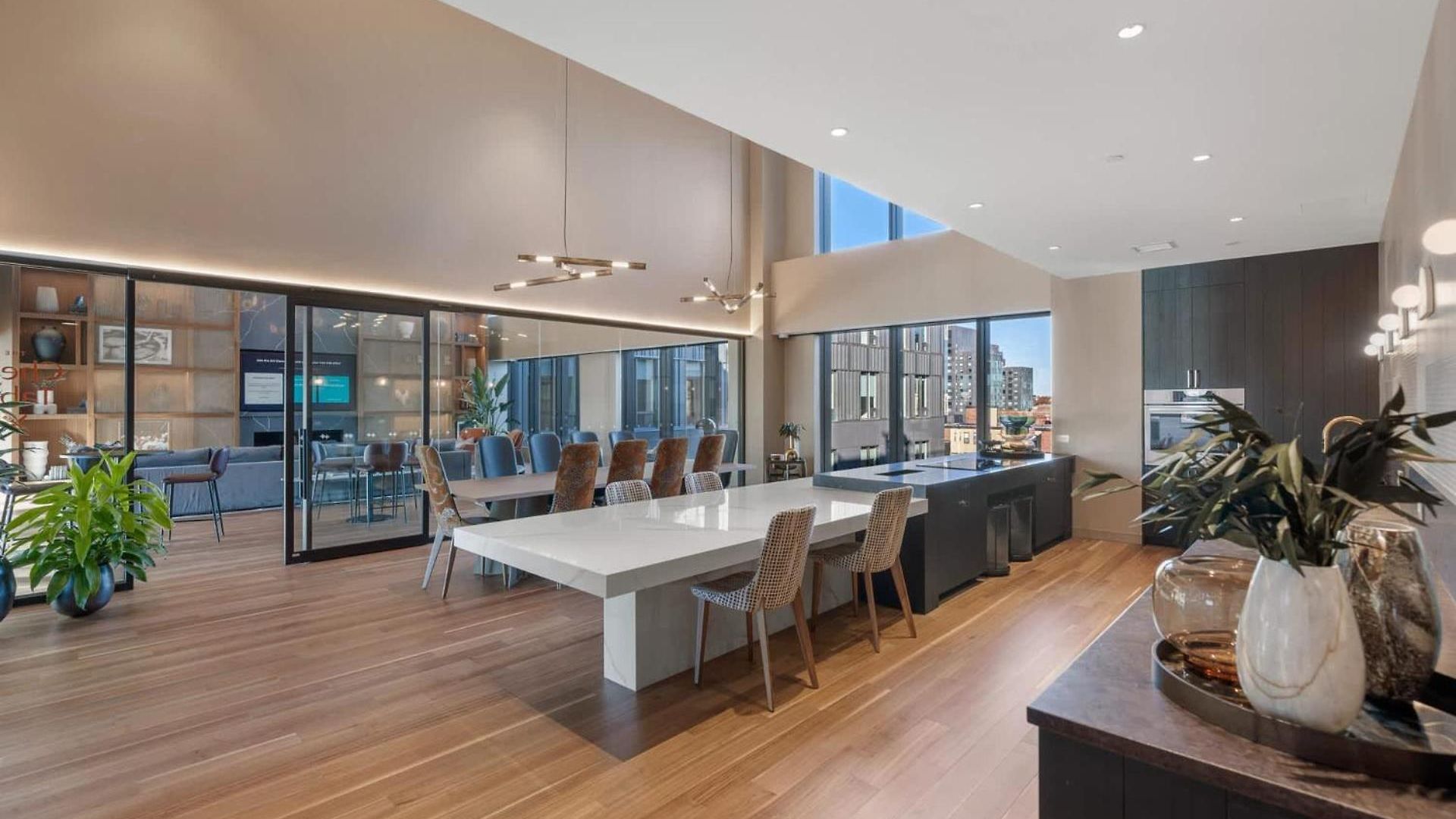 Apartment Luxury With Kitchen & Gym