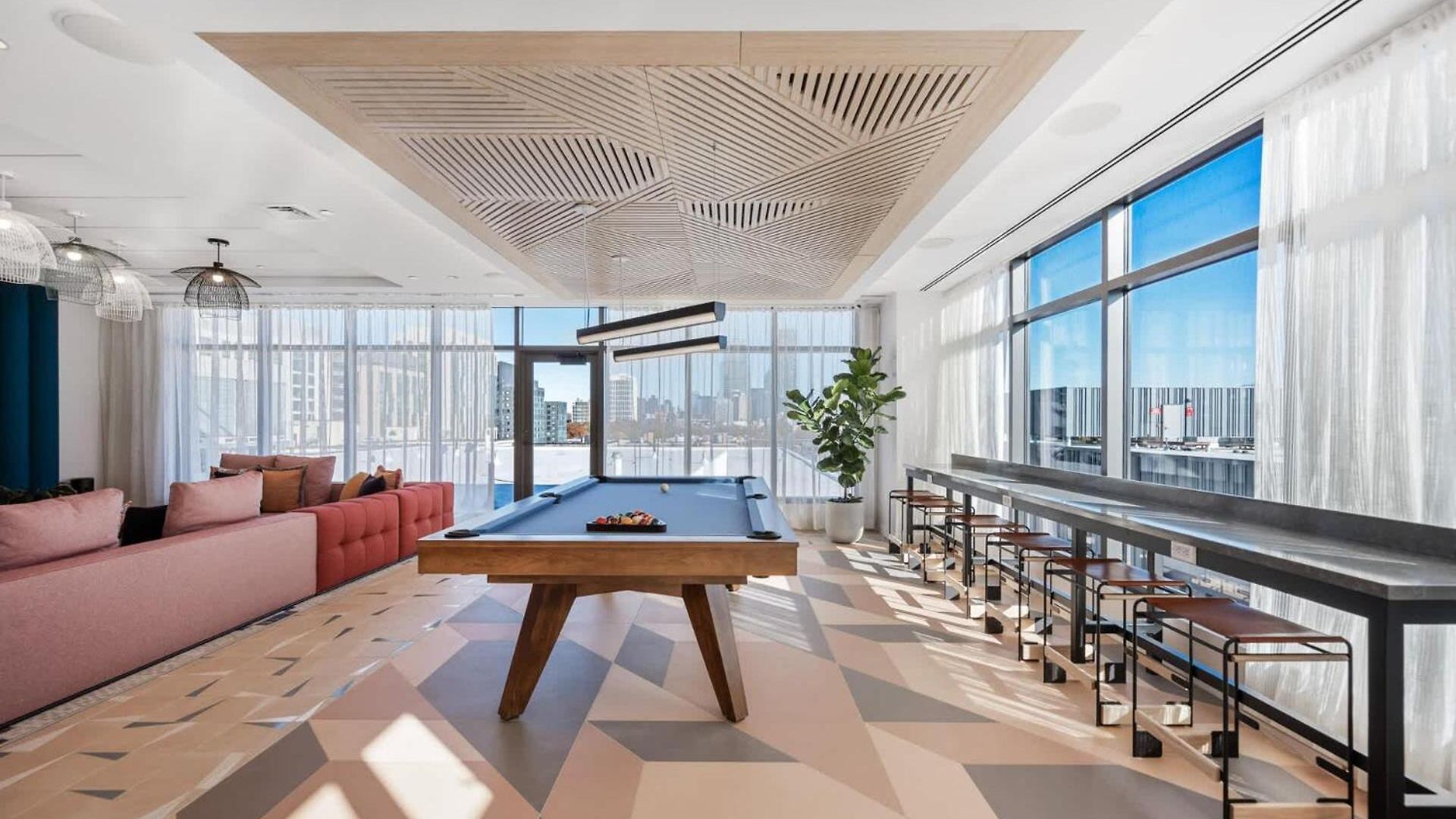 Gorgeous With Kitchen Apartment Boston