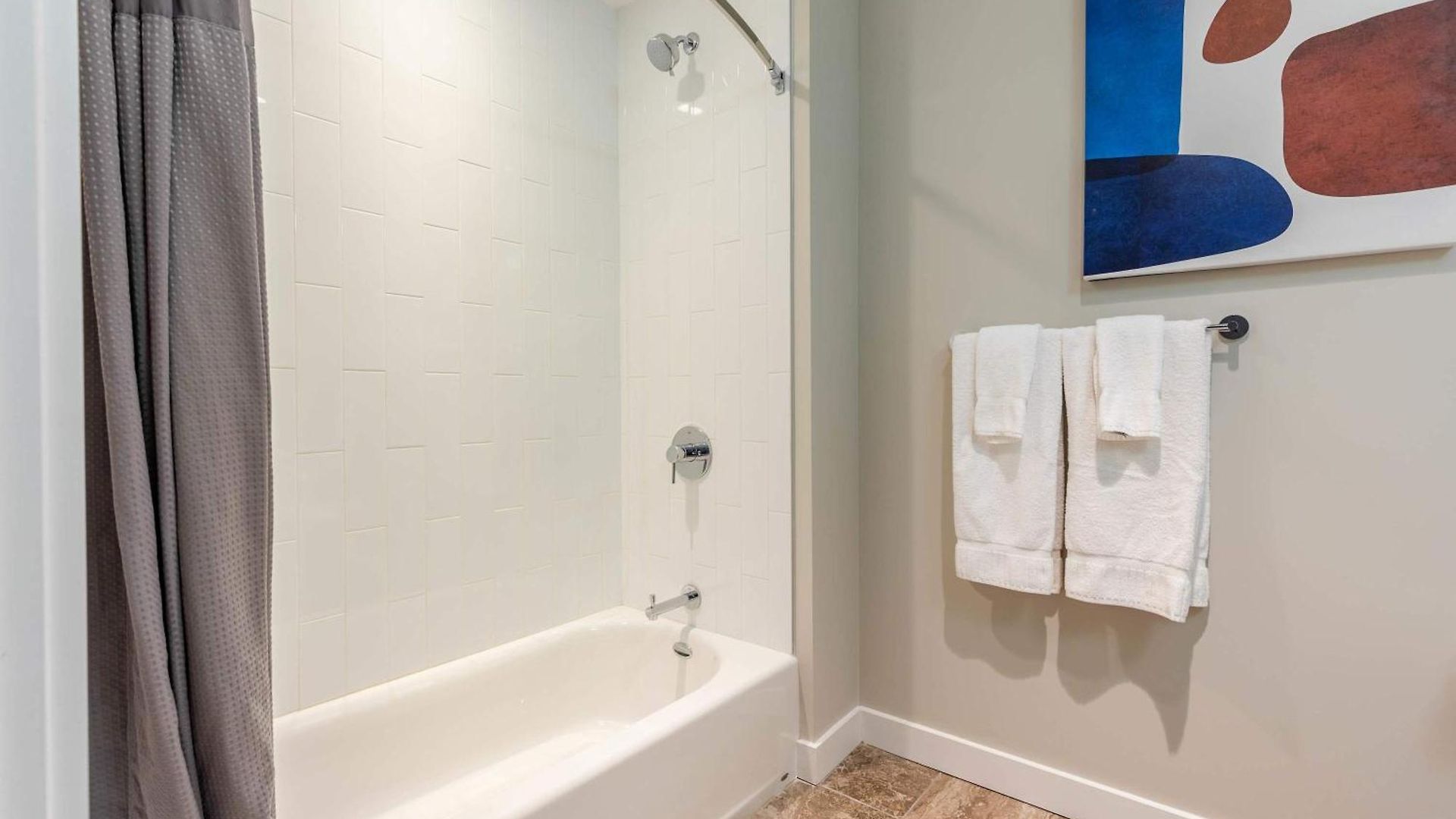 Private 2br Seaport Disctrict *