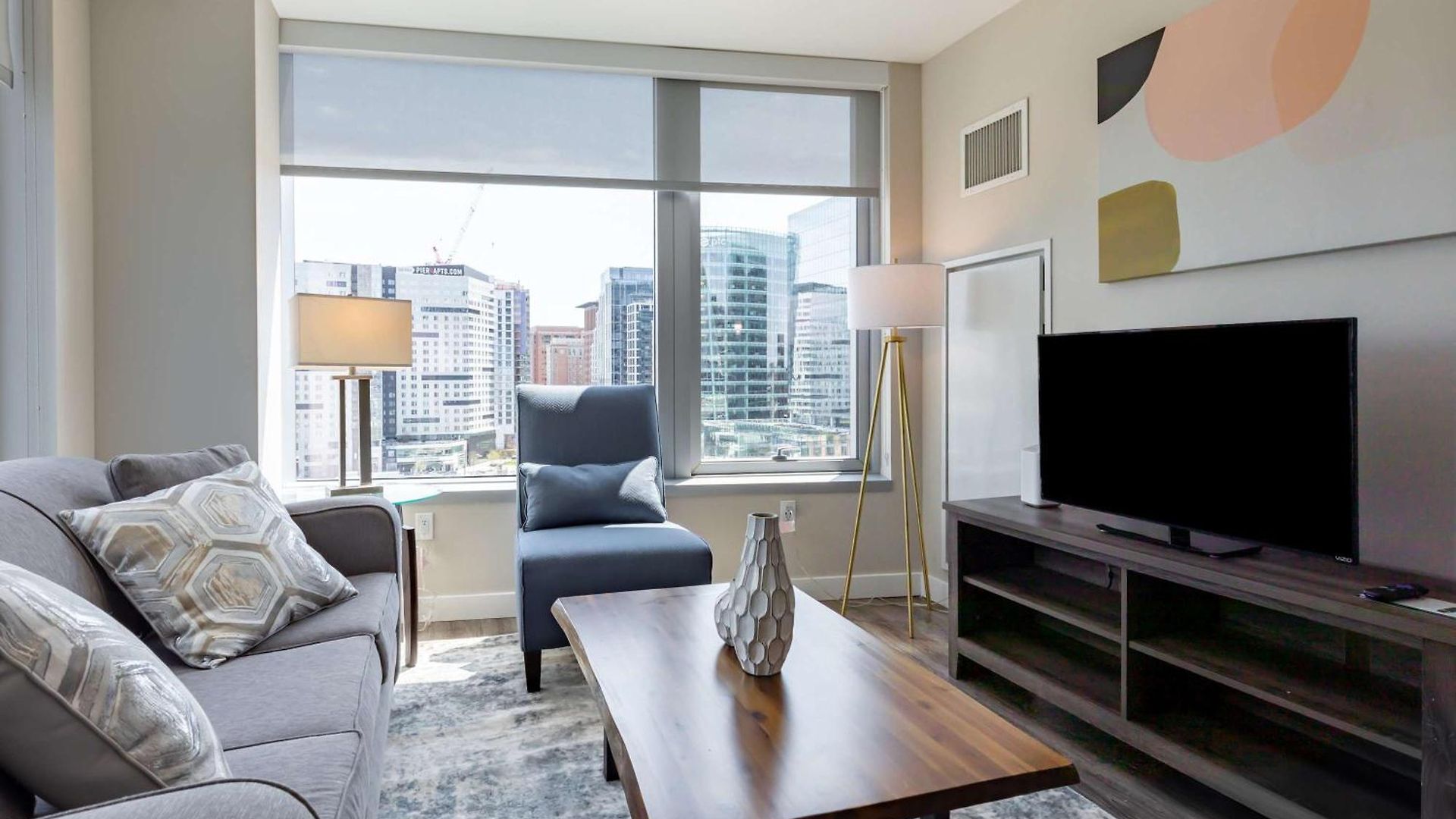 Private 2br Seaport Disctrict Boston