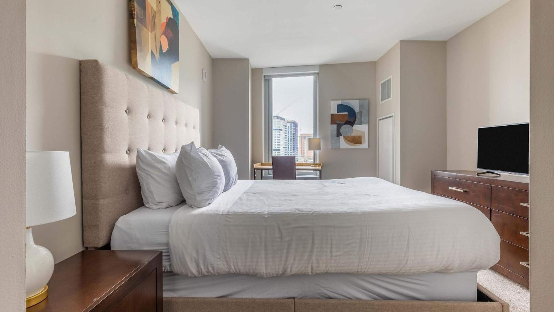 Private 2br Seaport Disctrict Boston