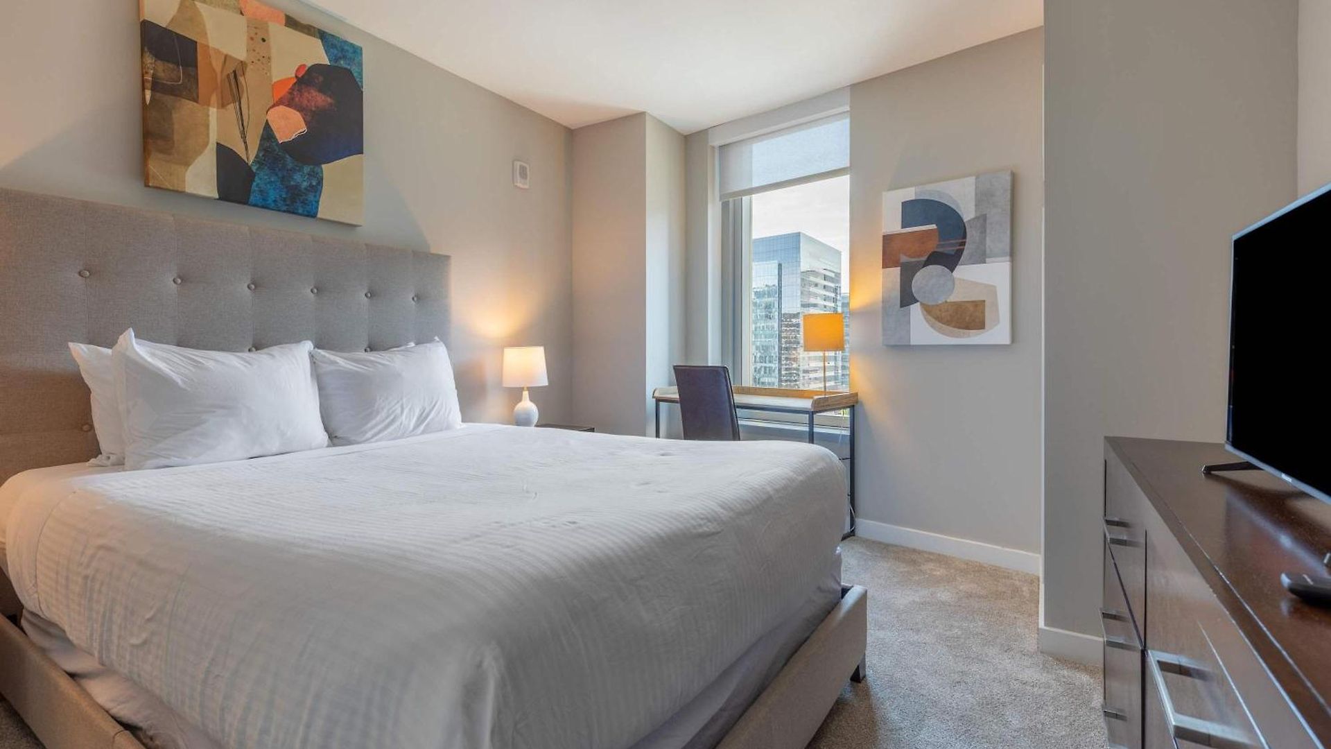 Private 2br Seaport Disctrict Boston