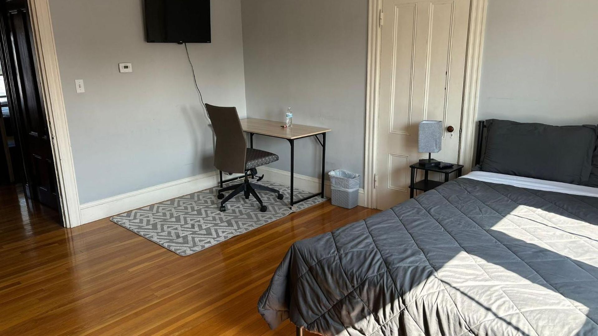 Near Downtown - Andrew Station Area Homestay *