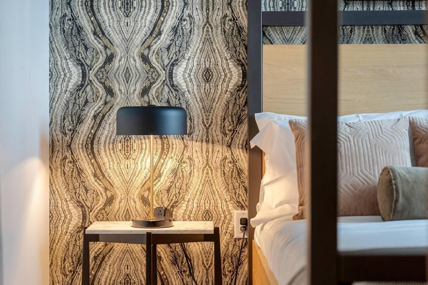 Luxury By Hyatus At Cambridge 4*