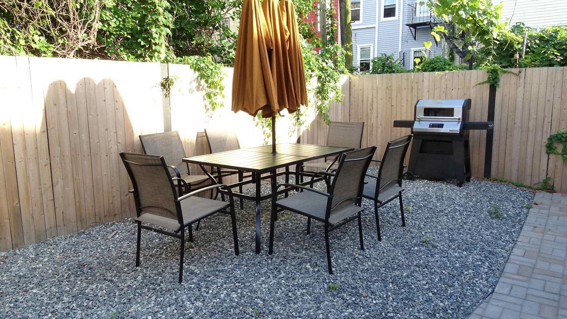 Luxury 3bd Short Walk To Airport Apartment Boston