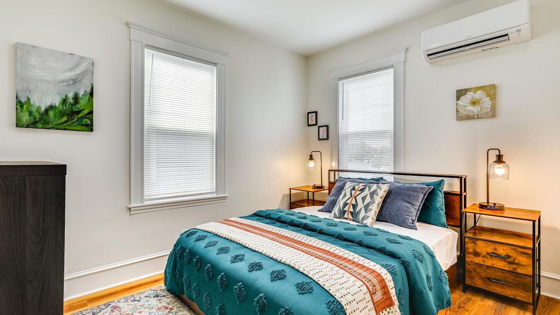 4 Mi To Fenway Park: Pet-friendly Dorchester Apt! Apartment Boston