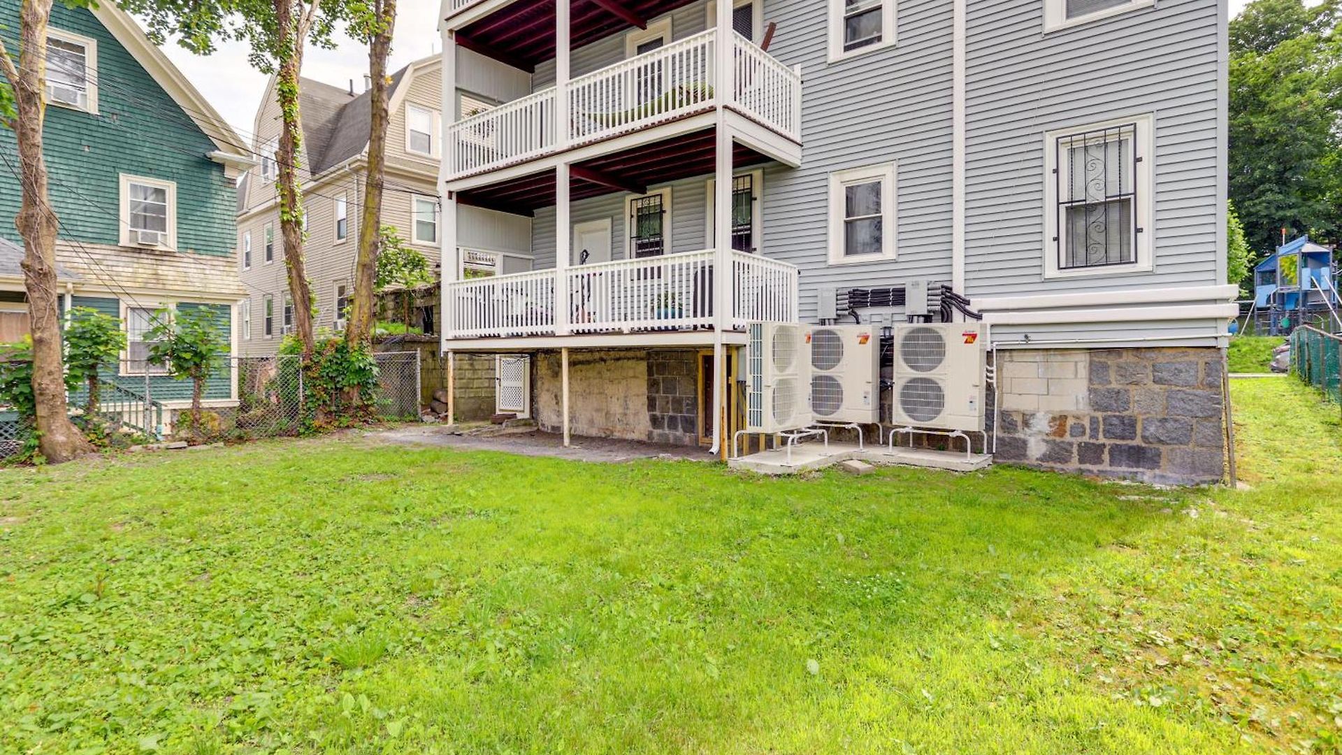 Apartment 4 Mi To Fenway Park: Pet-friendly Dorchester Apt! *