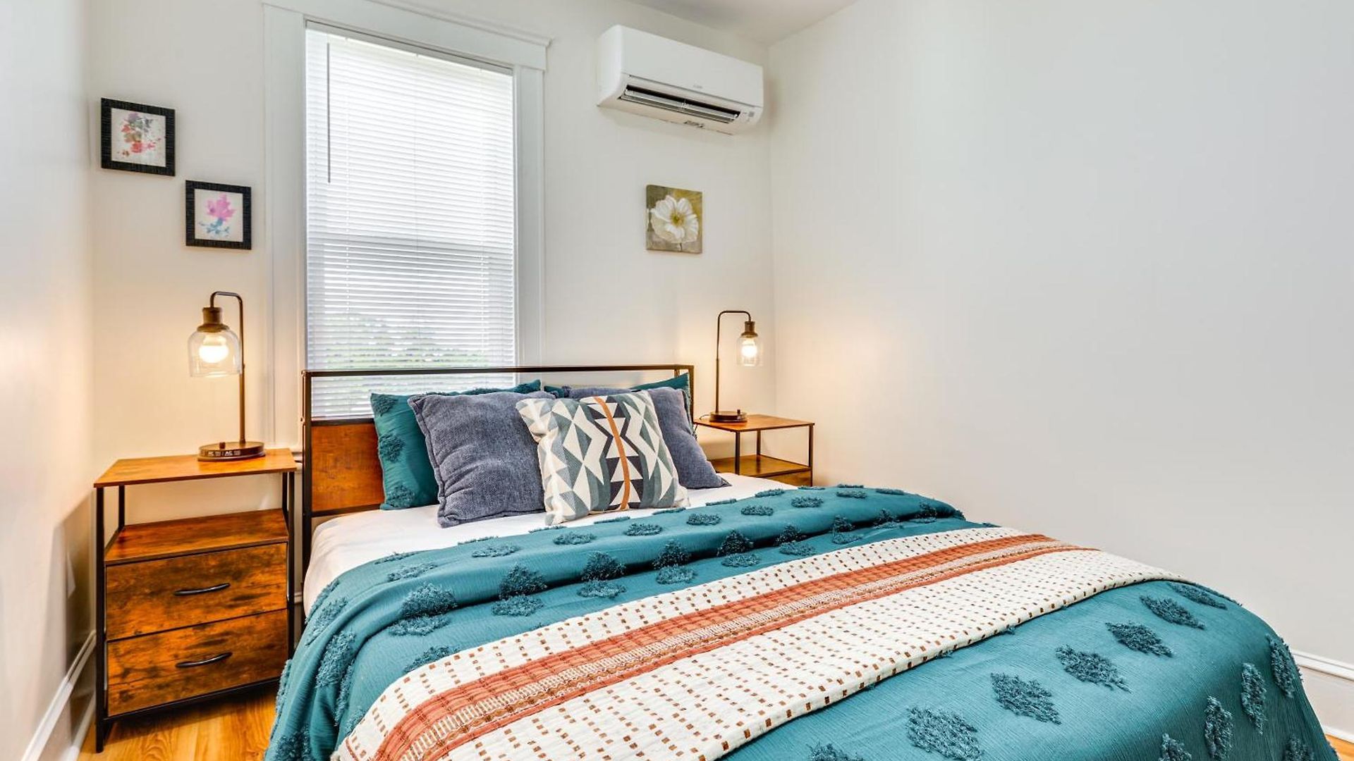 Apartment 4 Mi To Fenway Park: Pet-friendly Dorchester Apt! Boston