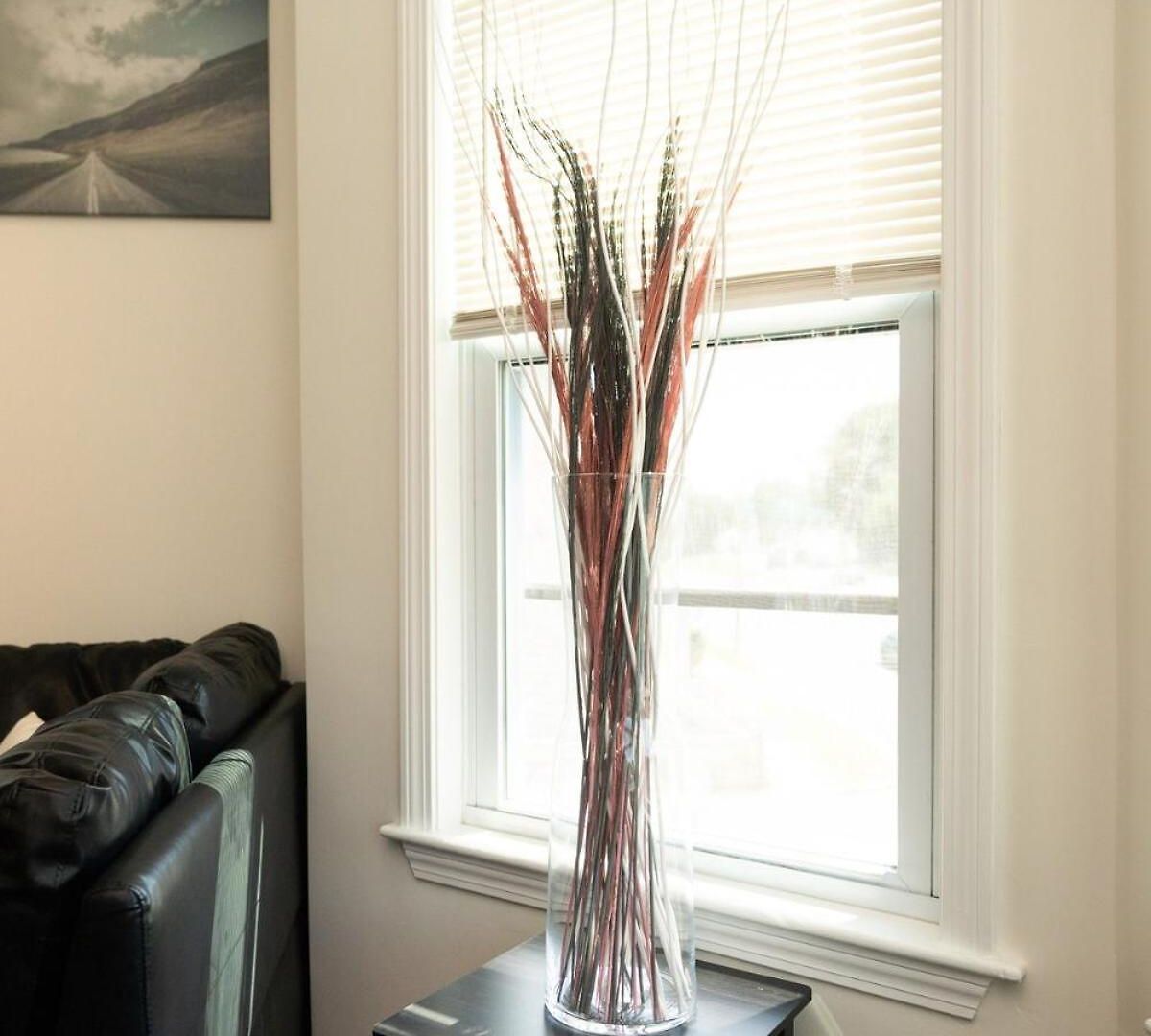 Comfortable 4br Getaway - Pet-friendly - Near I-93 & Red Line 988 Boston