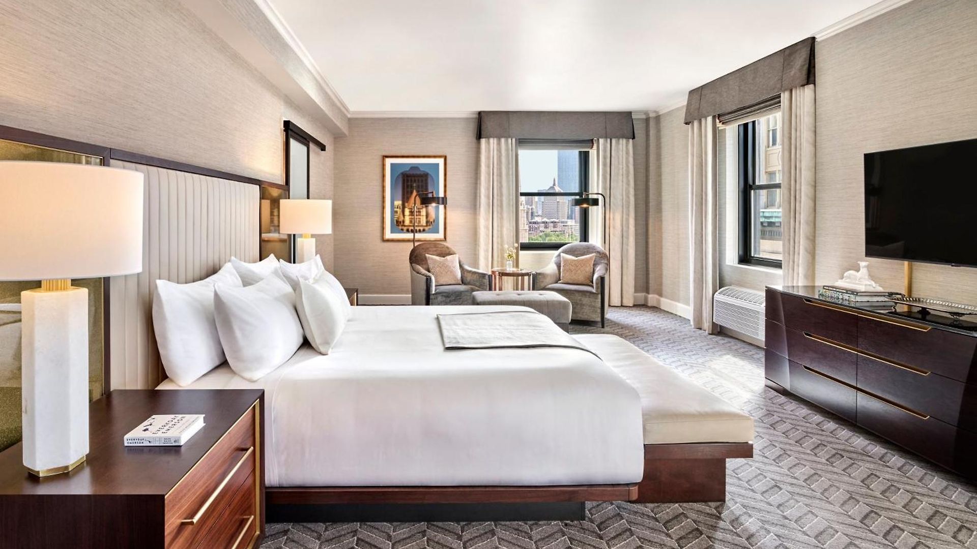 Omni Parker House 4*