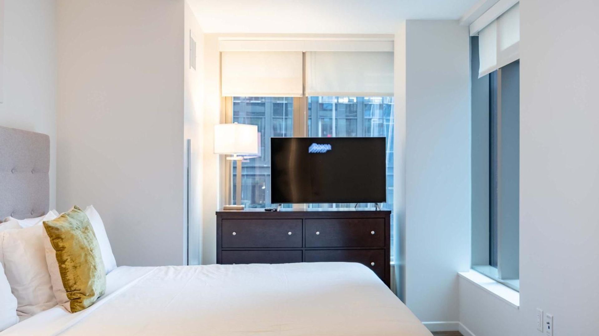 Apartment Exclusive 2br Downtown Seaport *