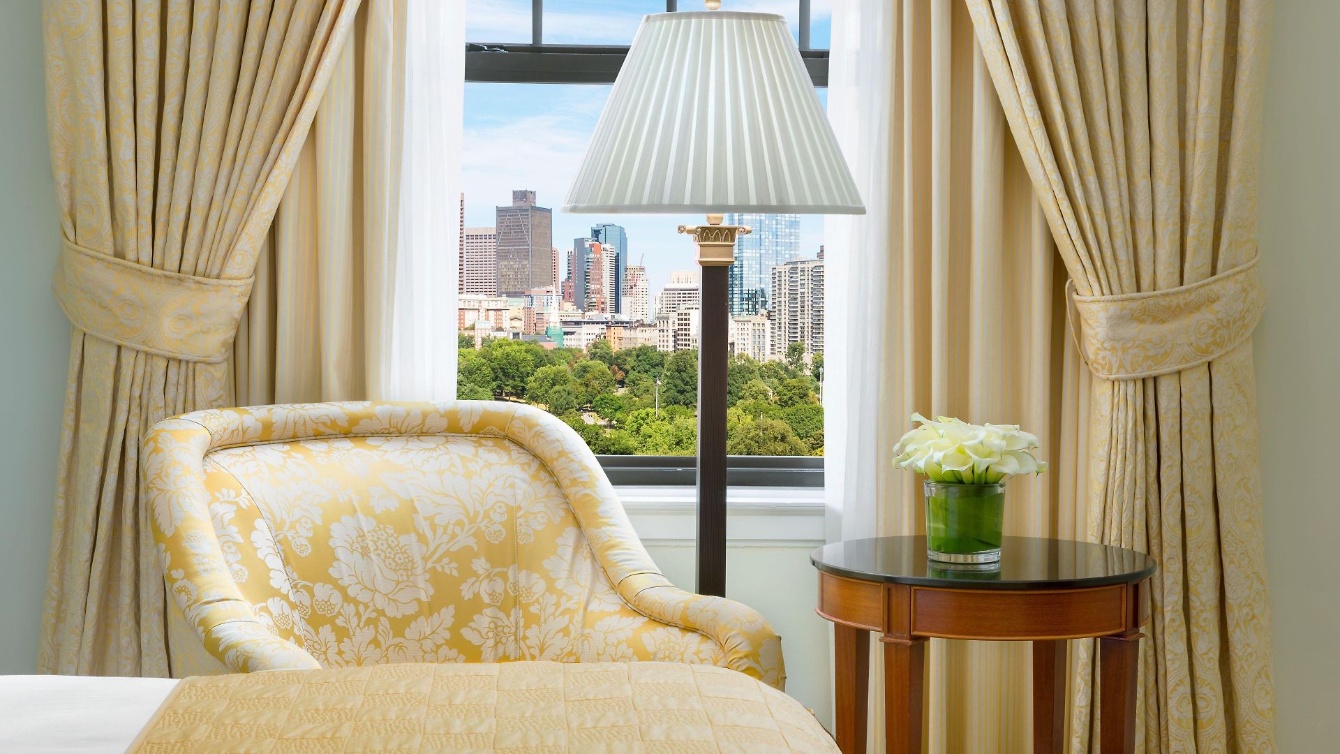 The Newbury Hotel 5*