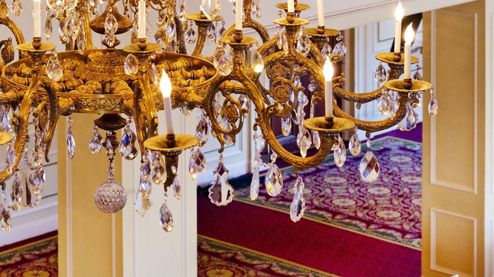 The Newbury Hotel 5*