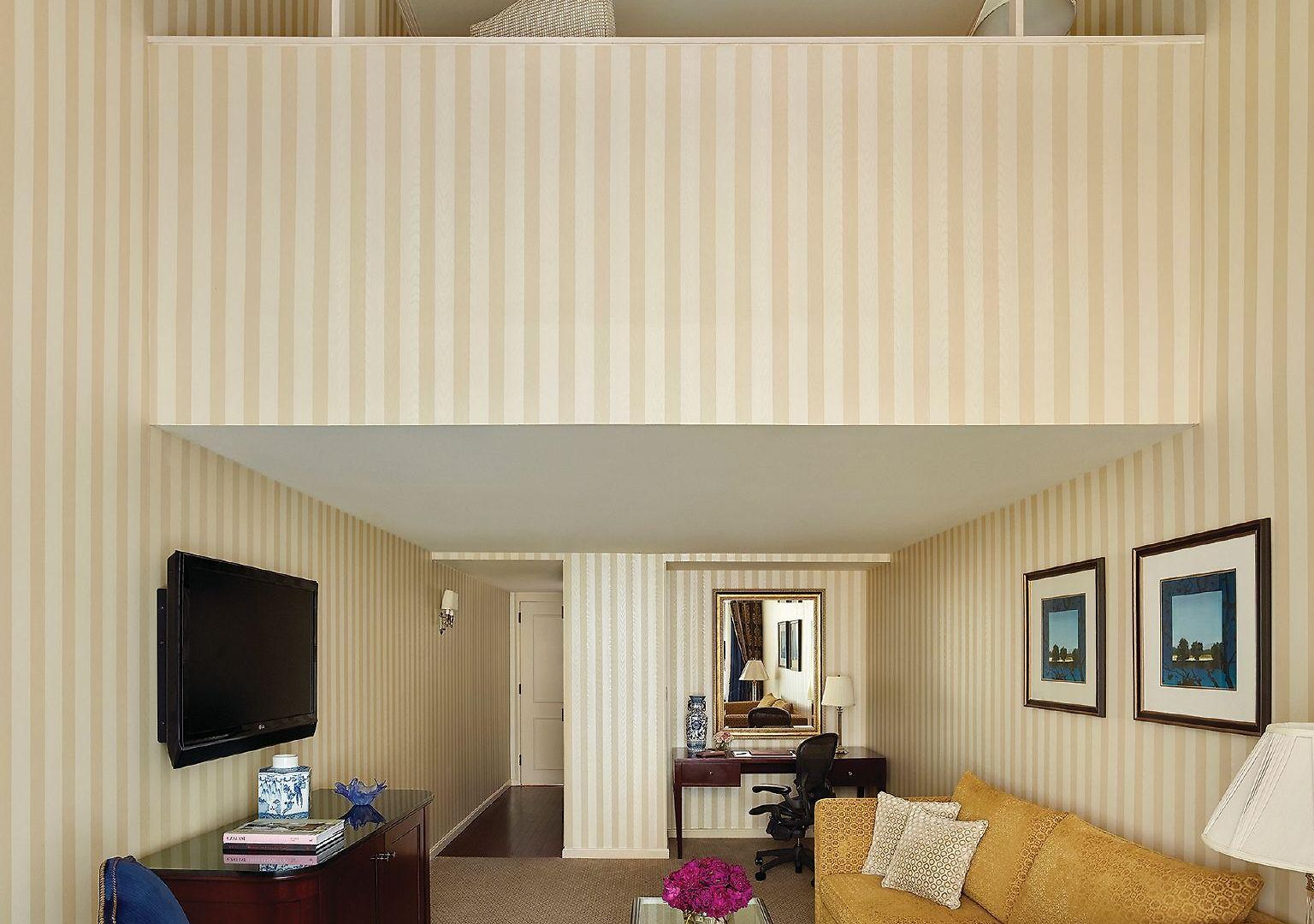 The Langham, Hotel 5*