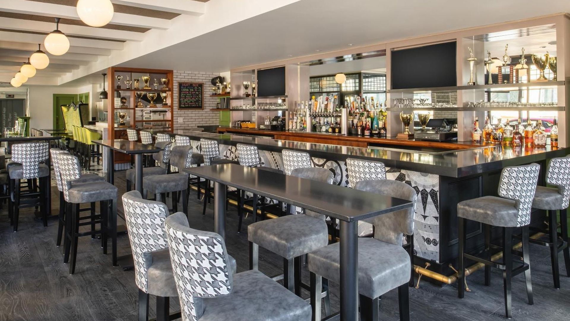 Staypineapple, A Delightful Hotel, South End 4*