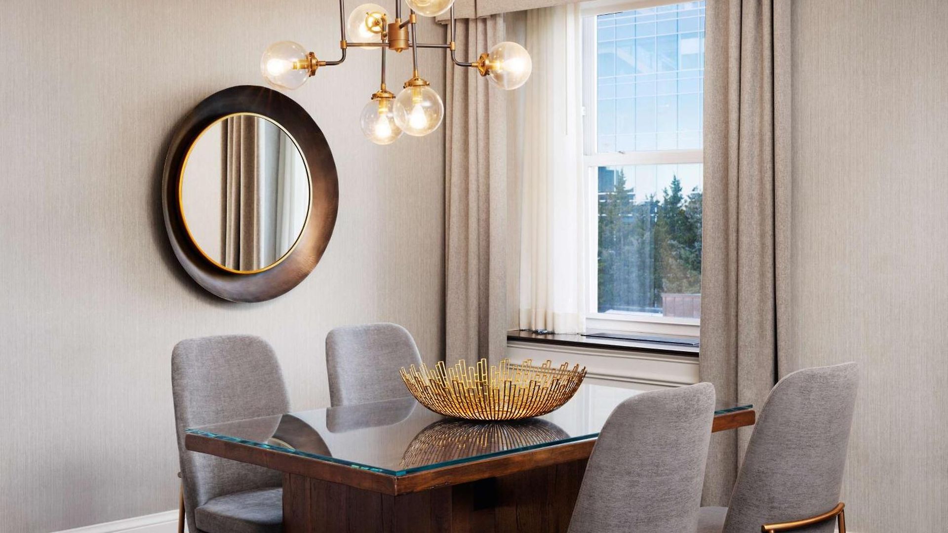 Hotel Hilton Park Plaza 4*