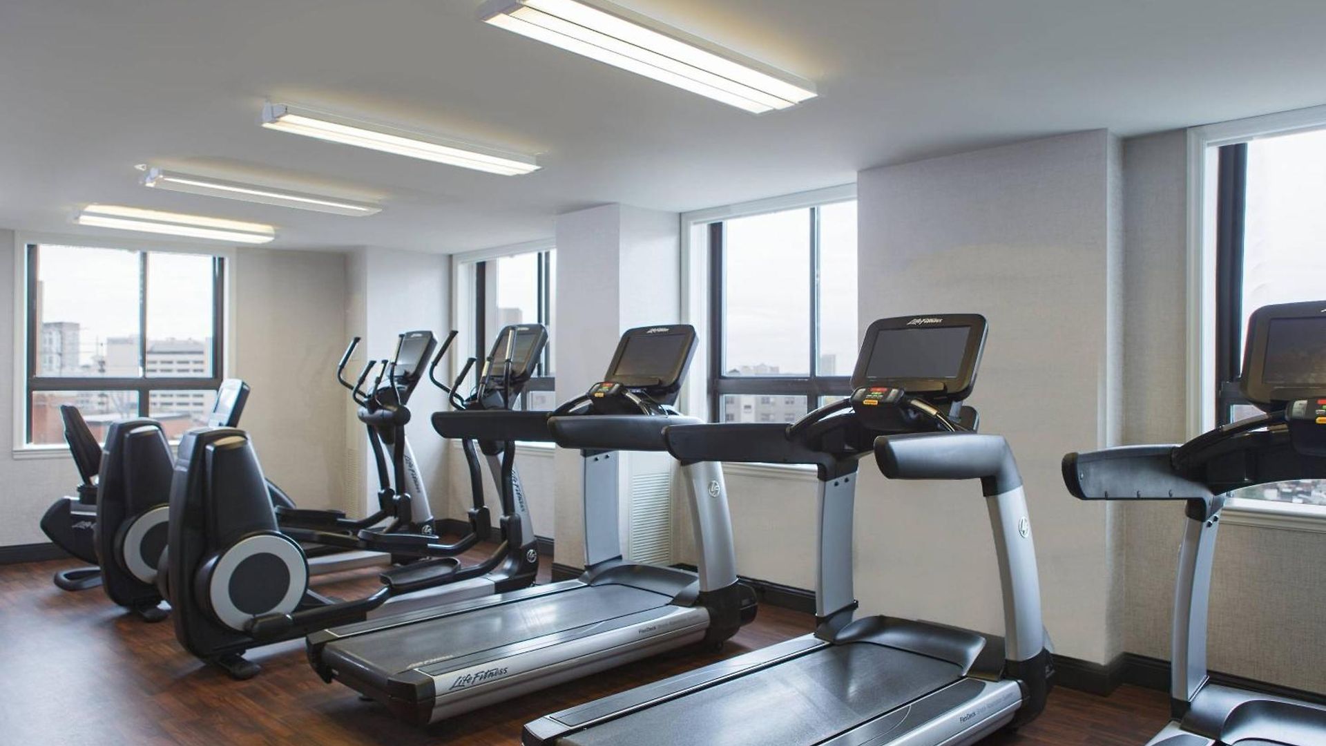 Hotel Courtyard By Marriott Downtown 4*