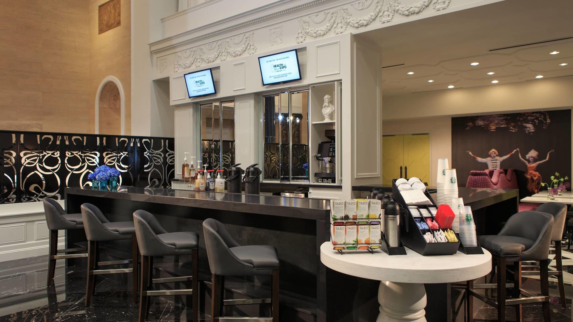 Hotel Courtyard By Marriott Downtown