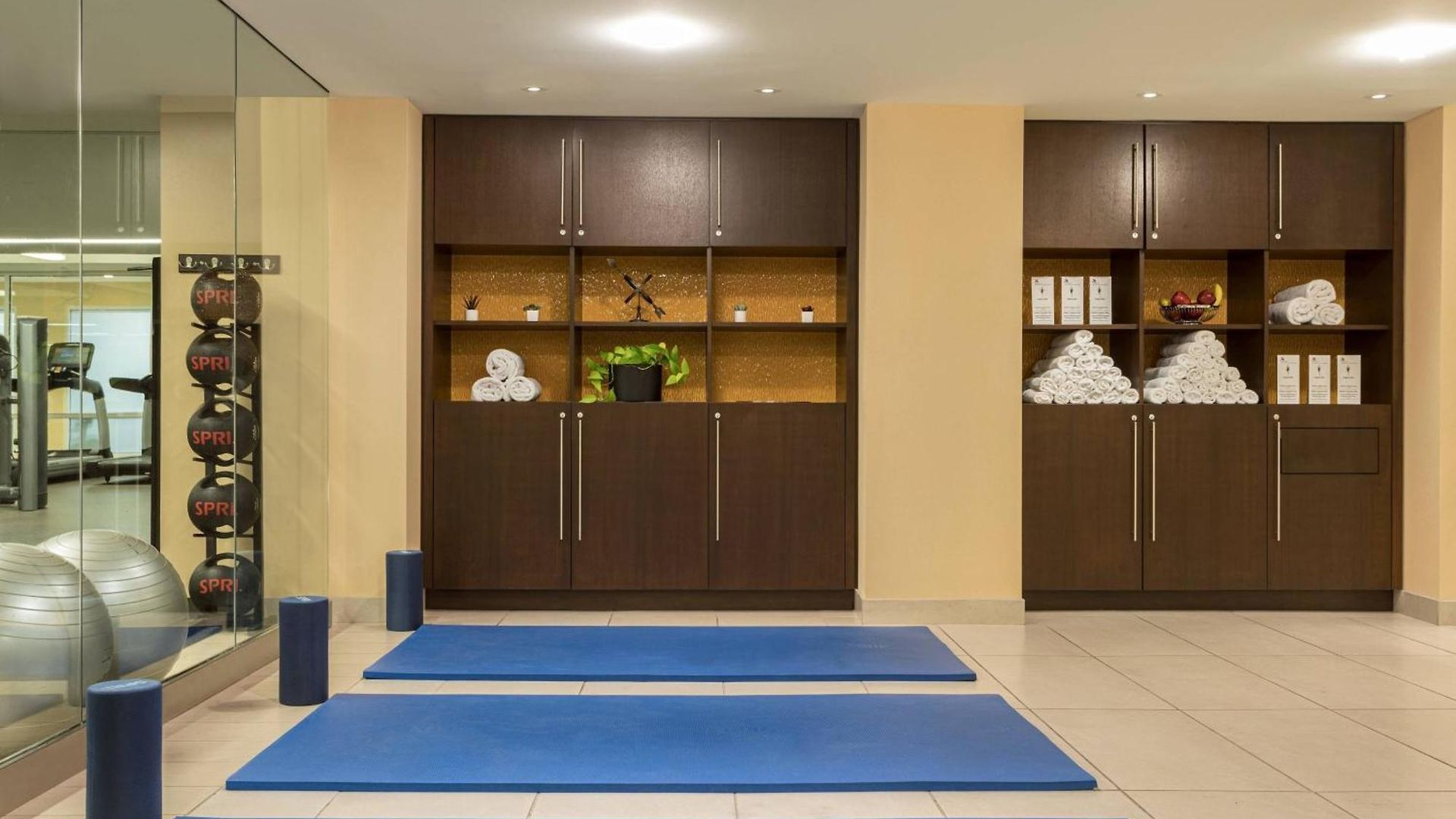 Marriott Long Wharf Hotel