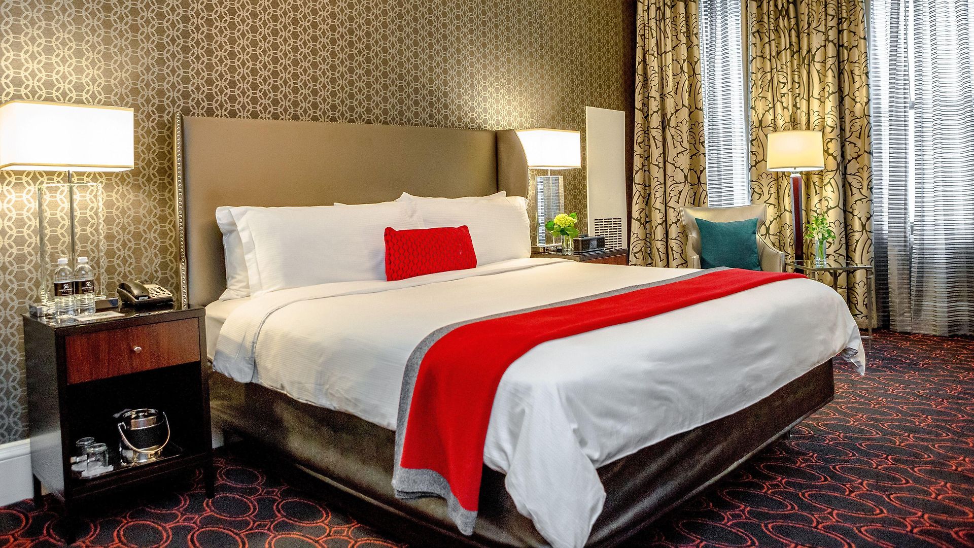 Copley Square Hotel, A Found