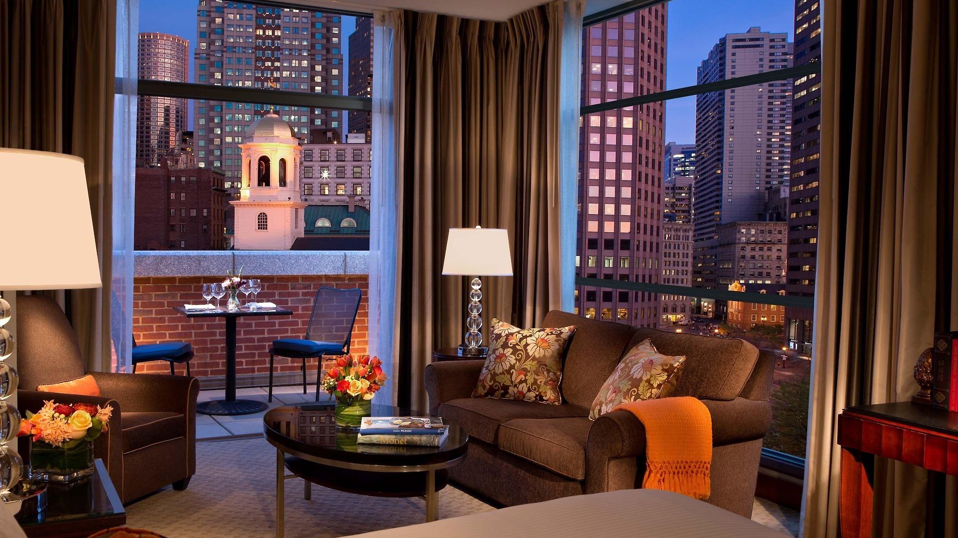 The Bostonian Hotel